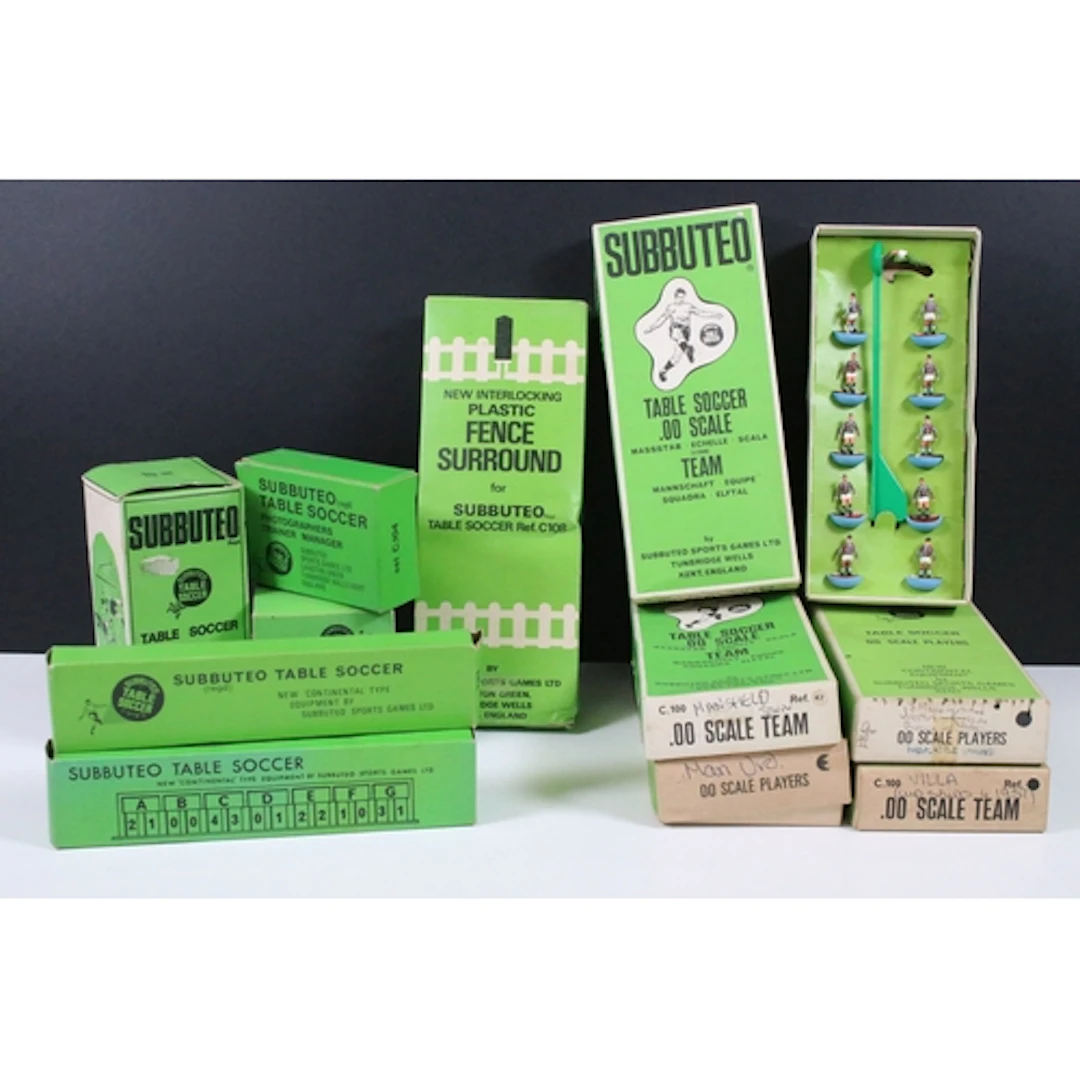 Subbuteo - Collection of boxed HW Subbuteo to include 5 x te...