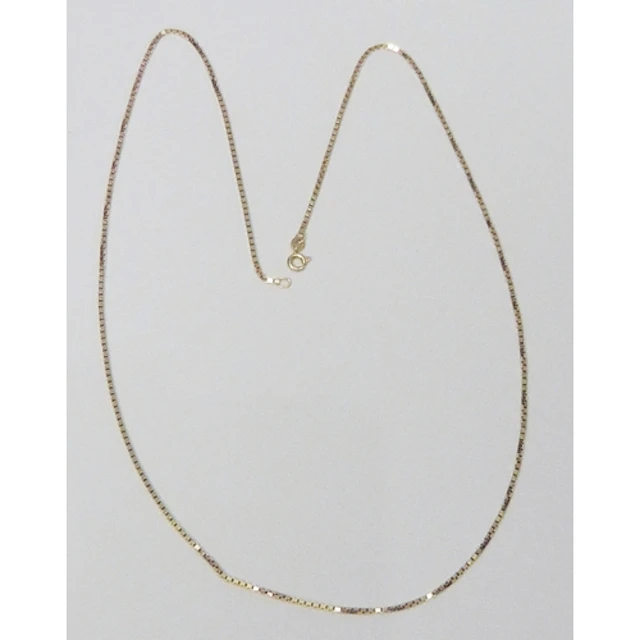 A box link chain necklace, yellow metal marked 750. 596mm l...