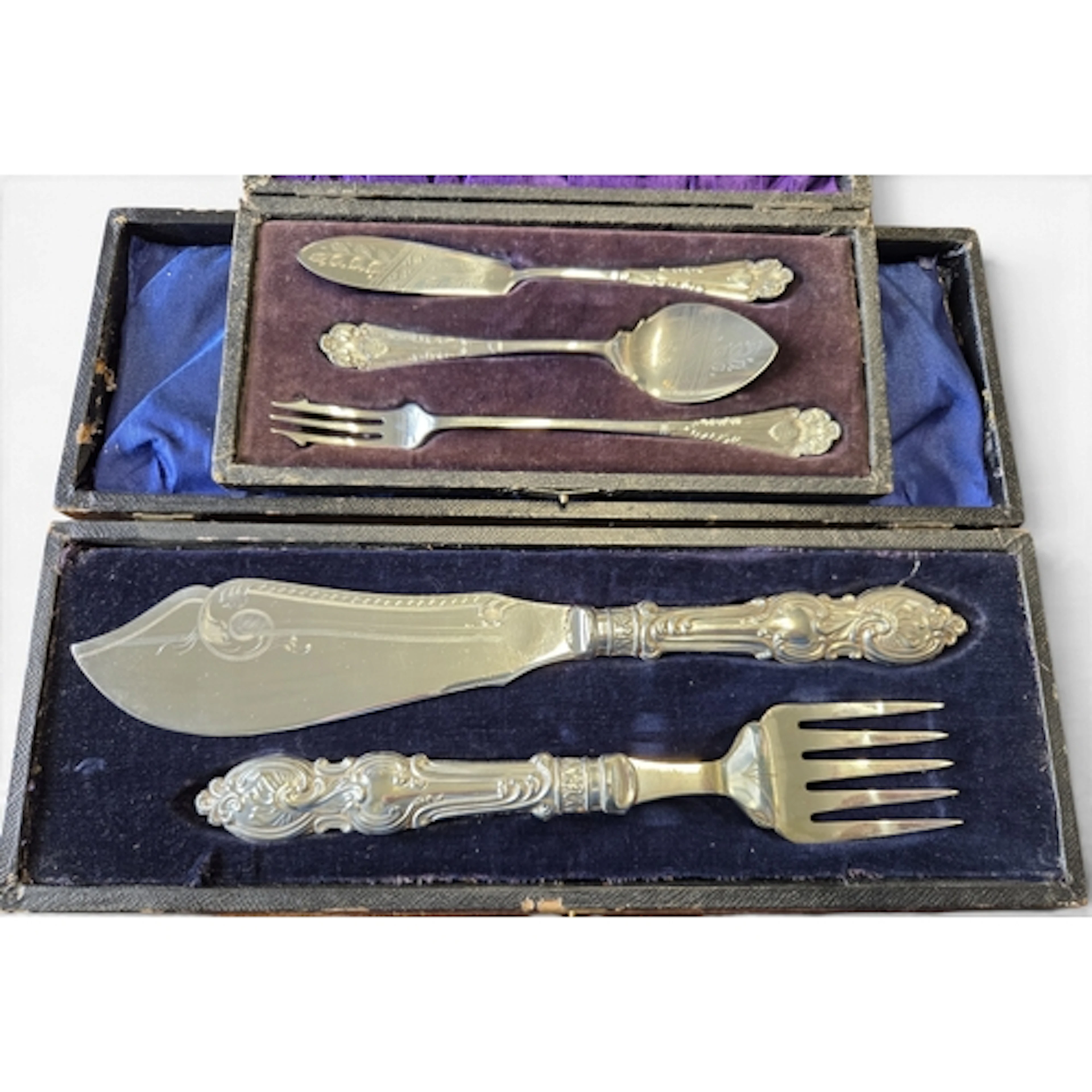 A 19th century silver-plated fish serving set in the Rococo ...