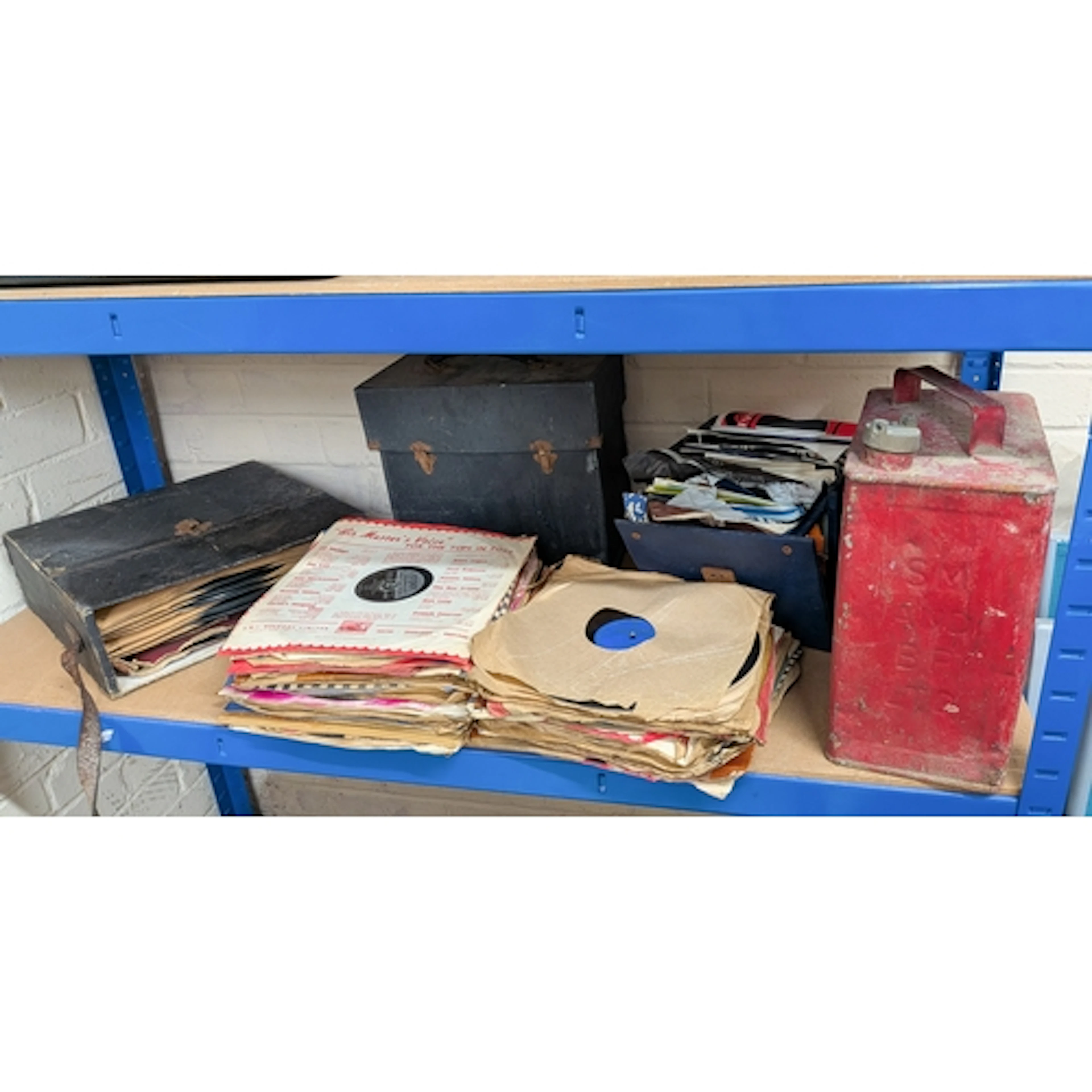 Red oil can and a large quantity of His masters voice and ot...