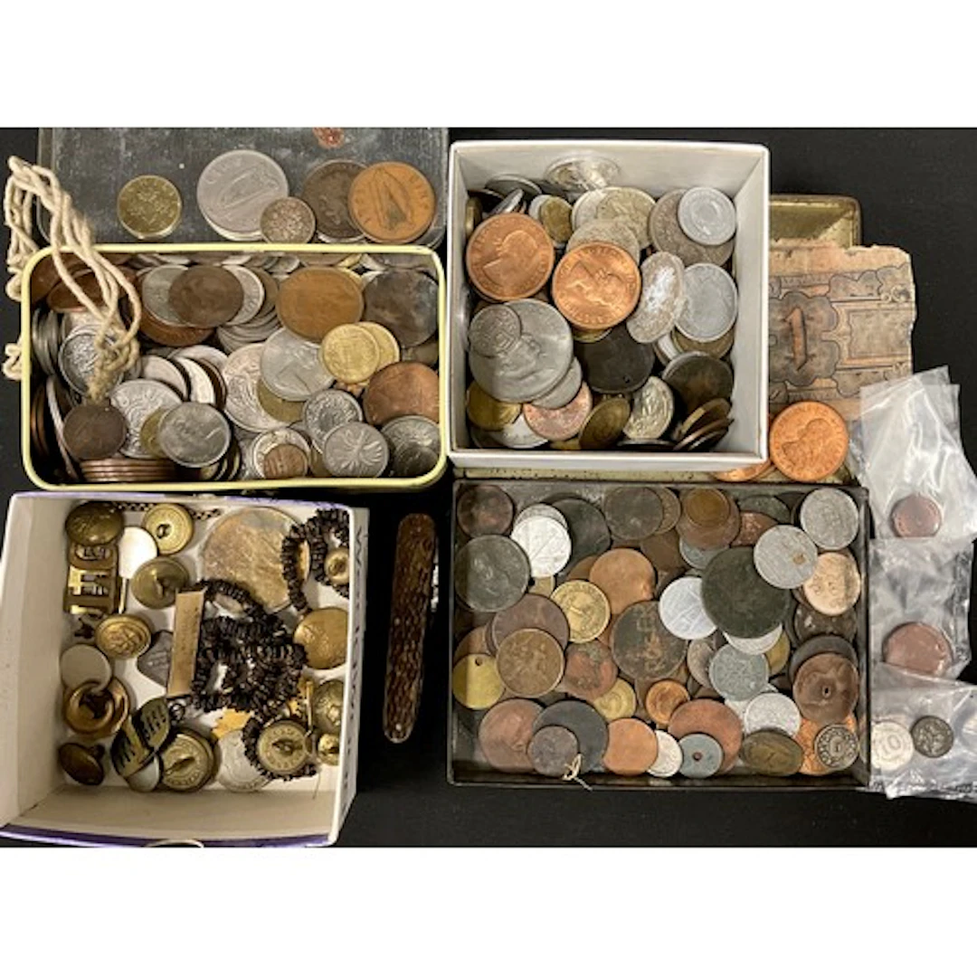 Numismatics & Military interest - George III and later GB an...