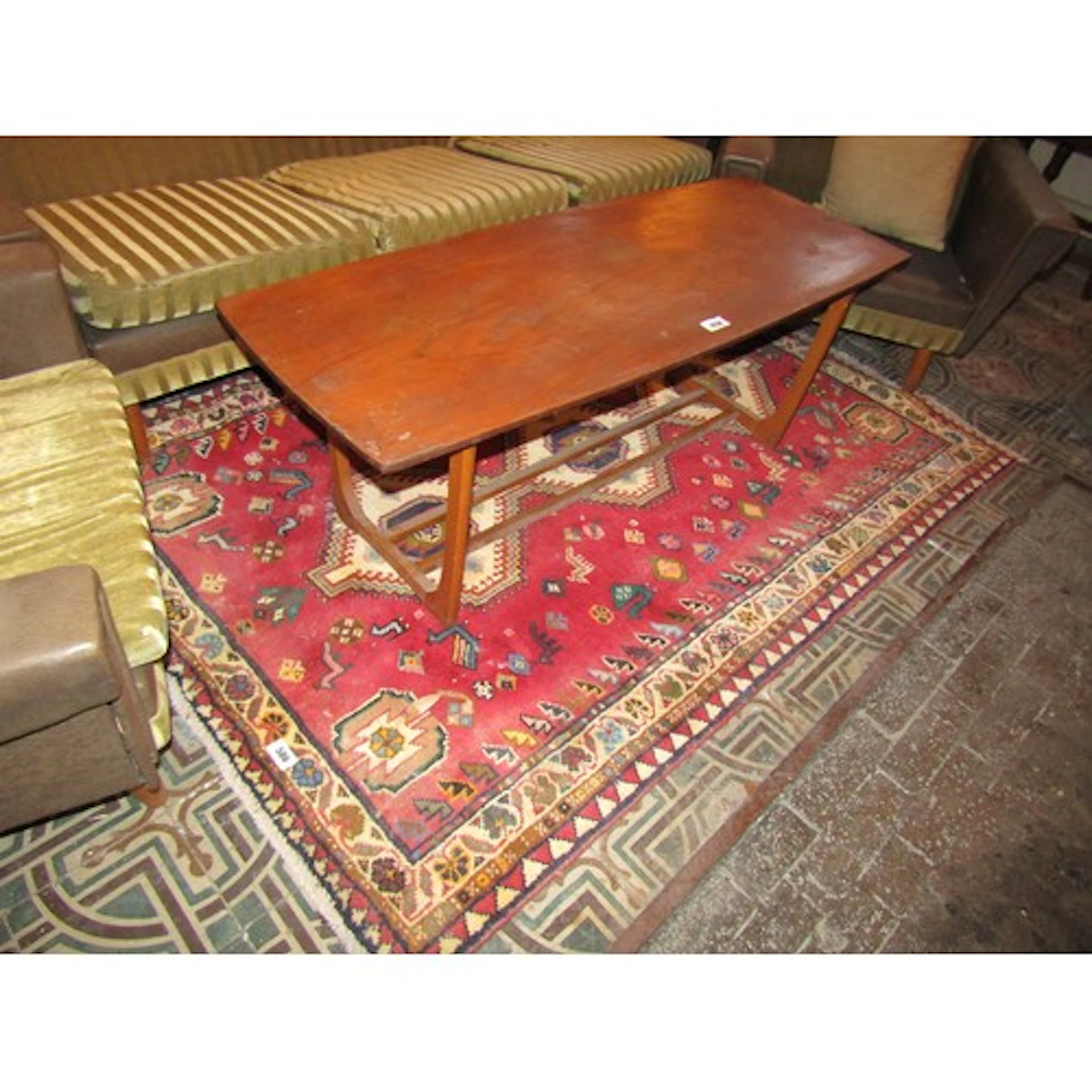 Persian Pure Wool Rug Central Medallion Decoration Approxima...