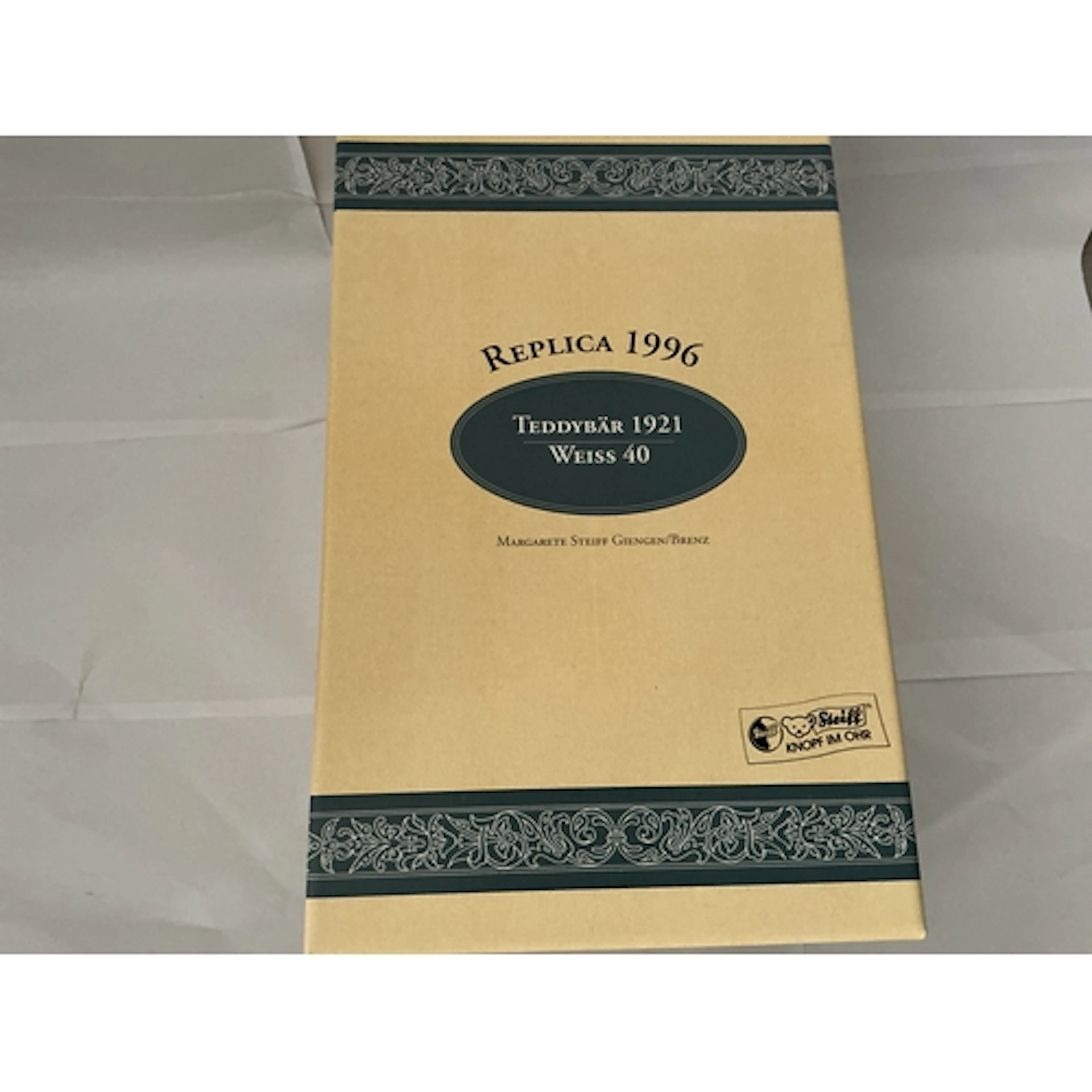 A Boxed 1996 Replica Of 1921 White 40 Steiff Teddy Bear. No ...