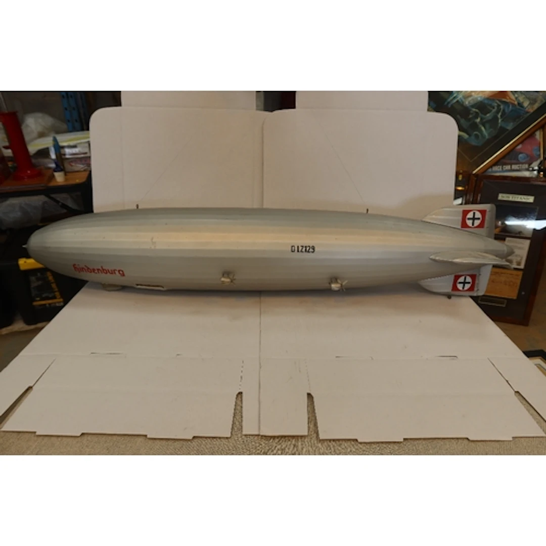 Large model of a Zeppelin 44ins
