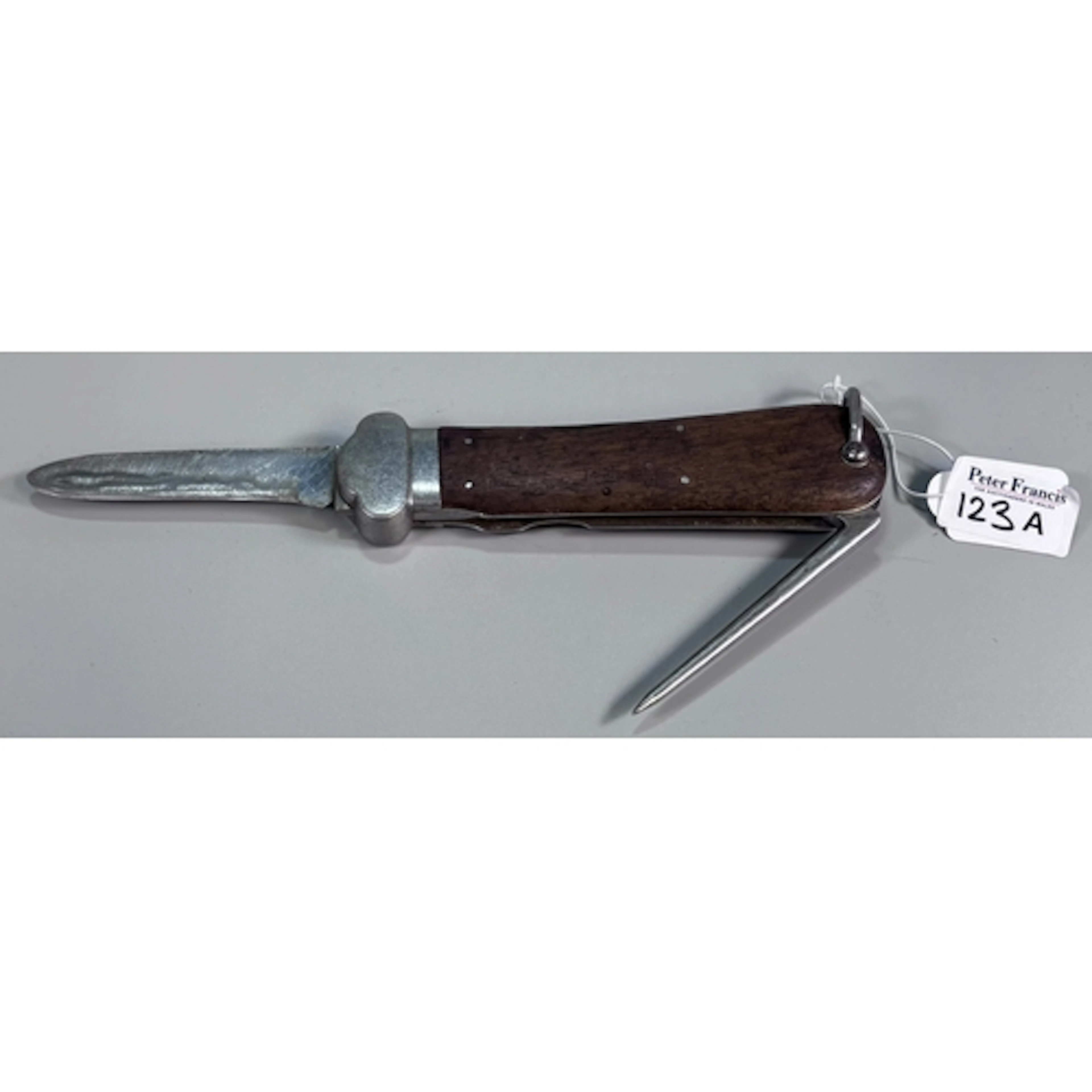 German Fallschirmjäger gravity knife, early pattern with woo...