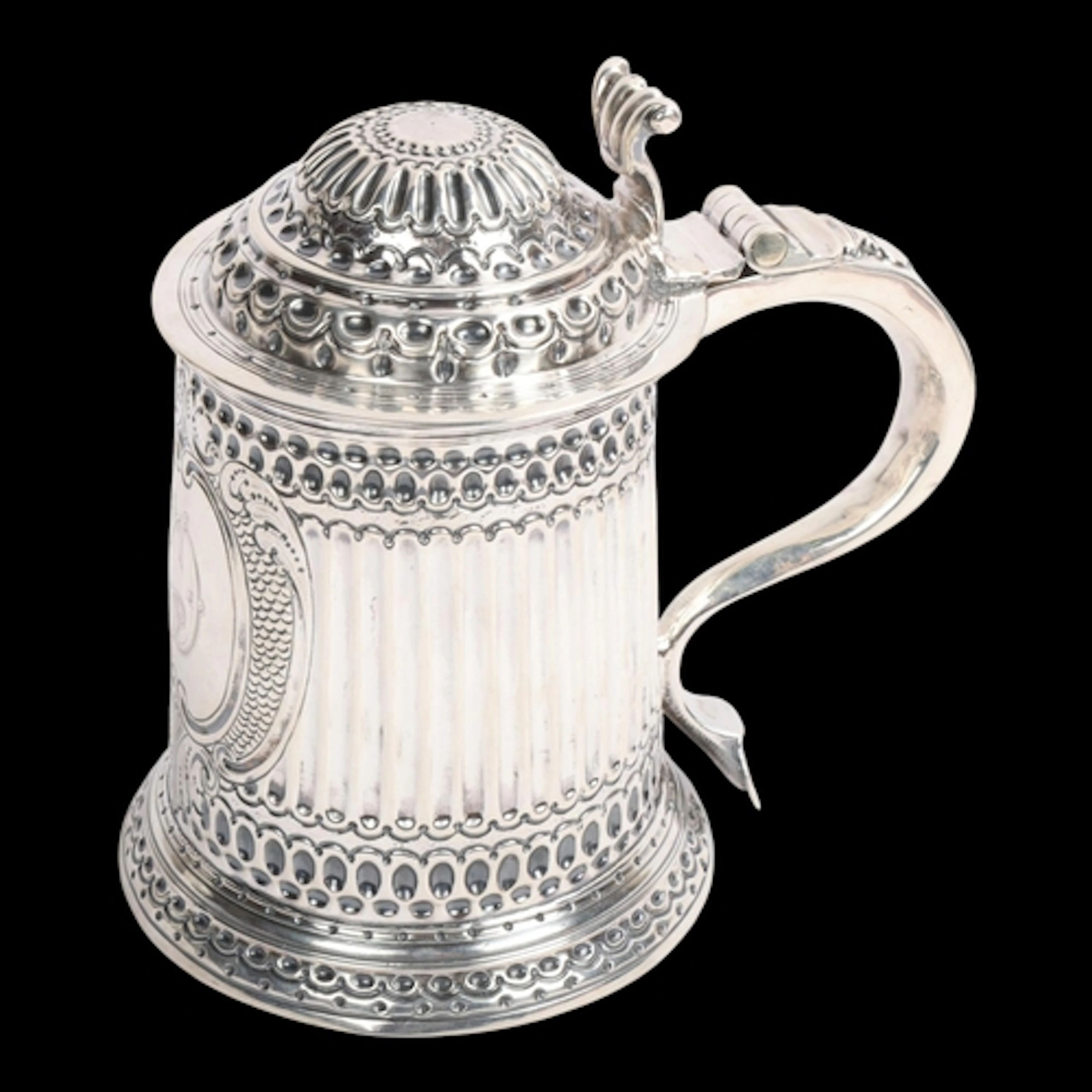 A George II silver lidded tankard, Thomas Mason, possibly Lo...