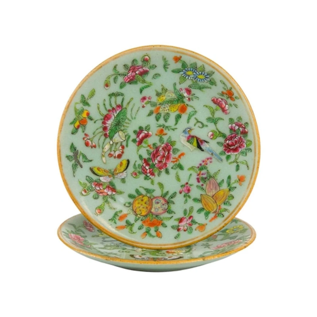Two Canton famille rose celadon ground plates, circa 1900. D...