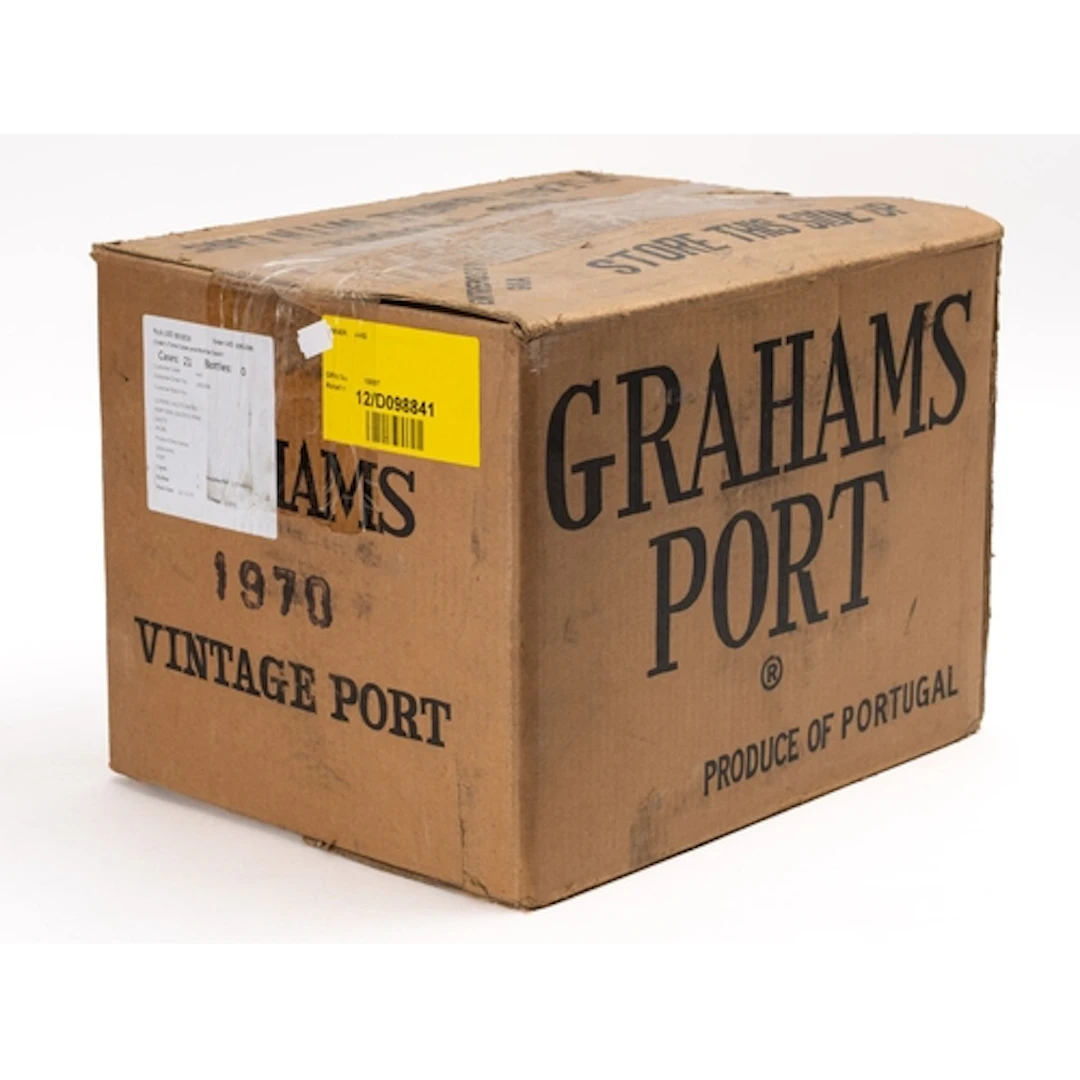 A case of Graham's Port Vintage Port 1970, original packing ...