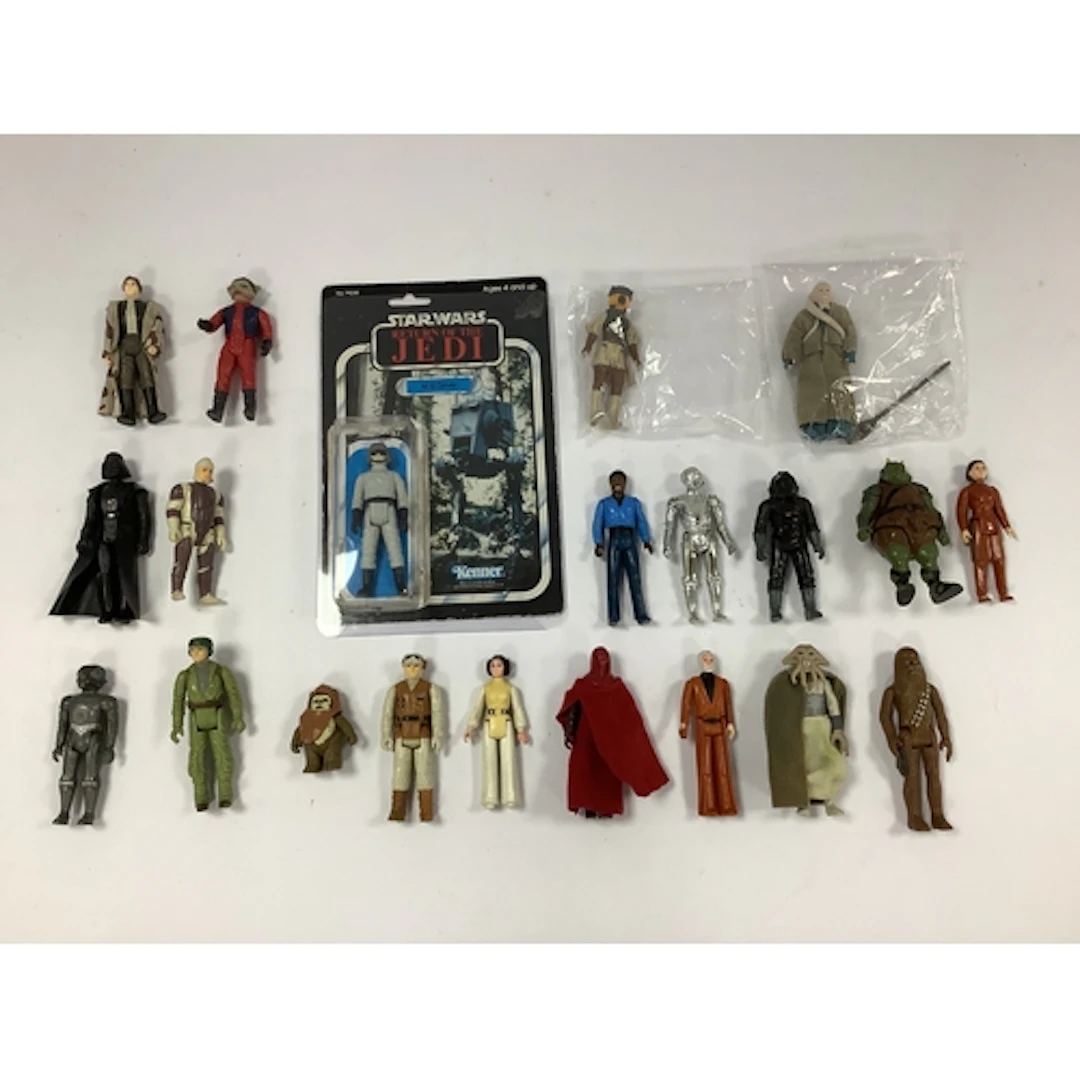 Twenty One Original Star Wars Trilogy plastic action figures...