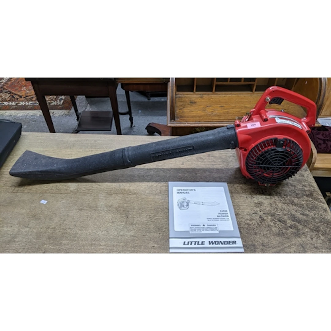 A Little Wonder Power blower 9444E, with operators manual Lo...