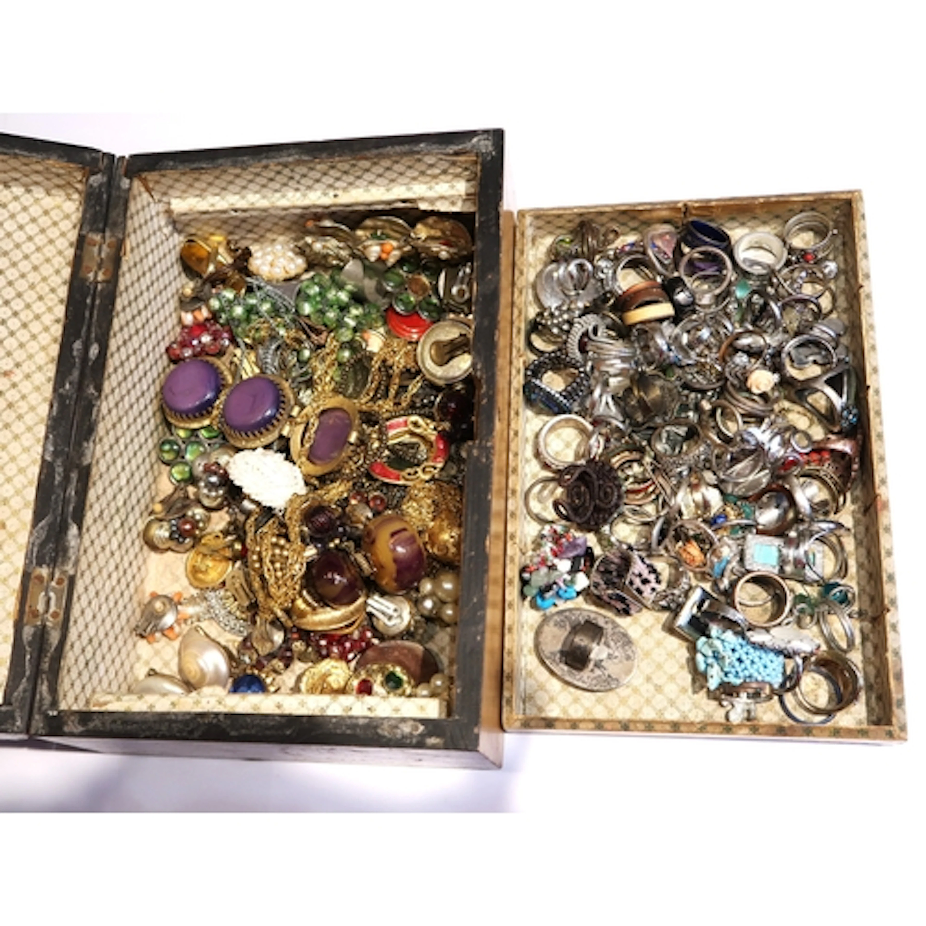 Walnut dome top jewellery box containing a quantity of vario...
