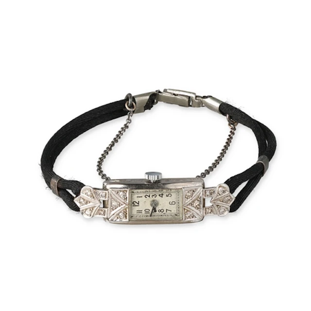 AN ART DECO LADIES PLATINUM COCKTAIL WATCH