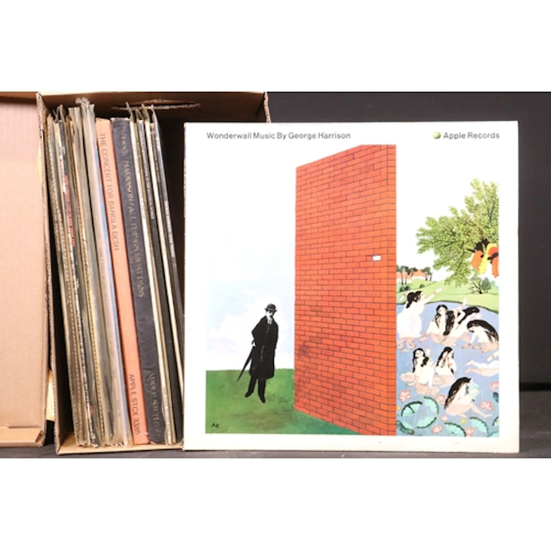 Vinyl - 7 George Harrison LPs, 2 box sets, 13 John Lennon LP...