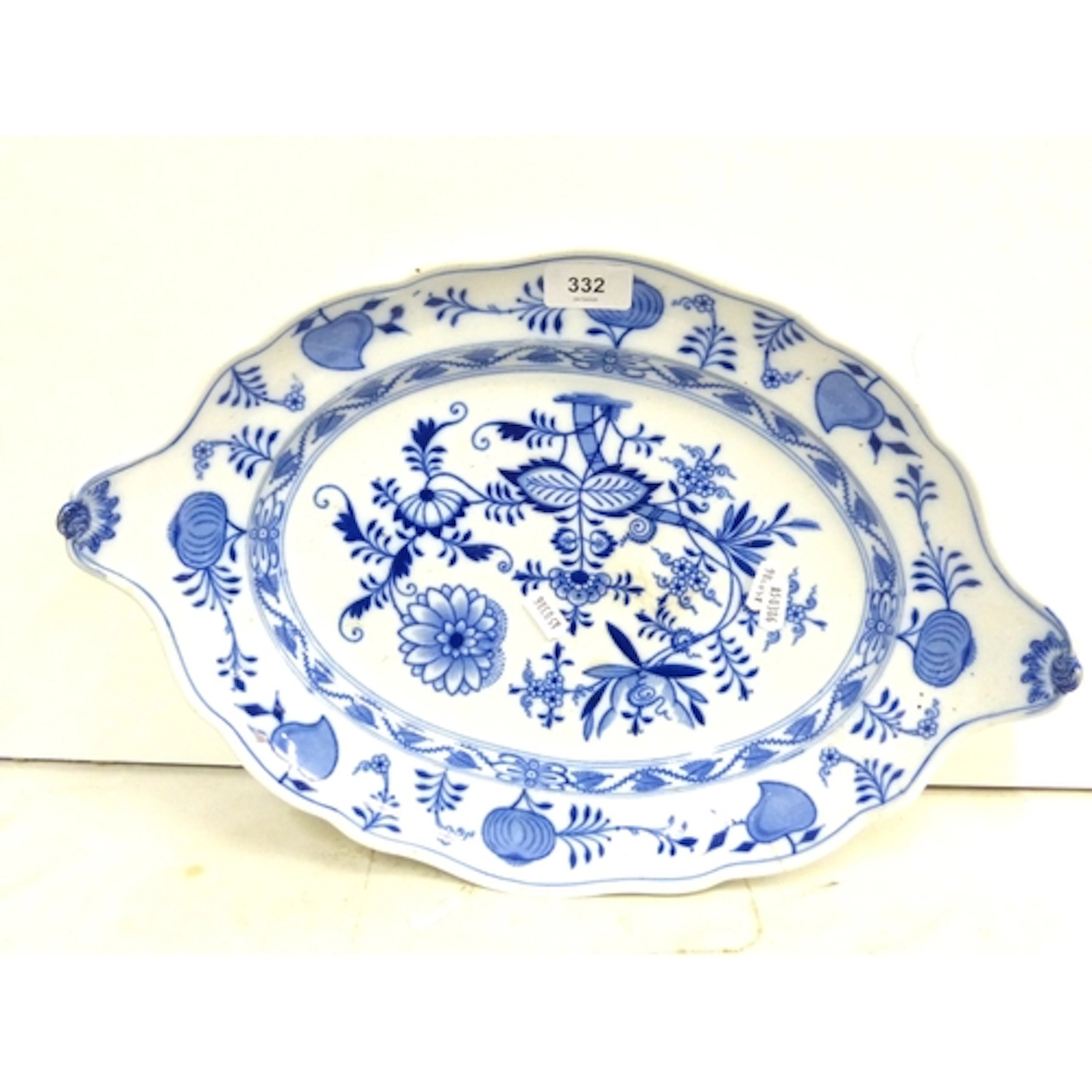 Large blue and white Meissen style ashet.