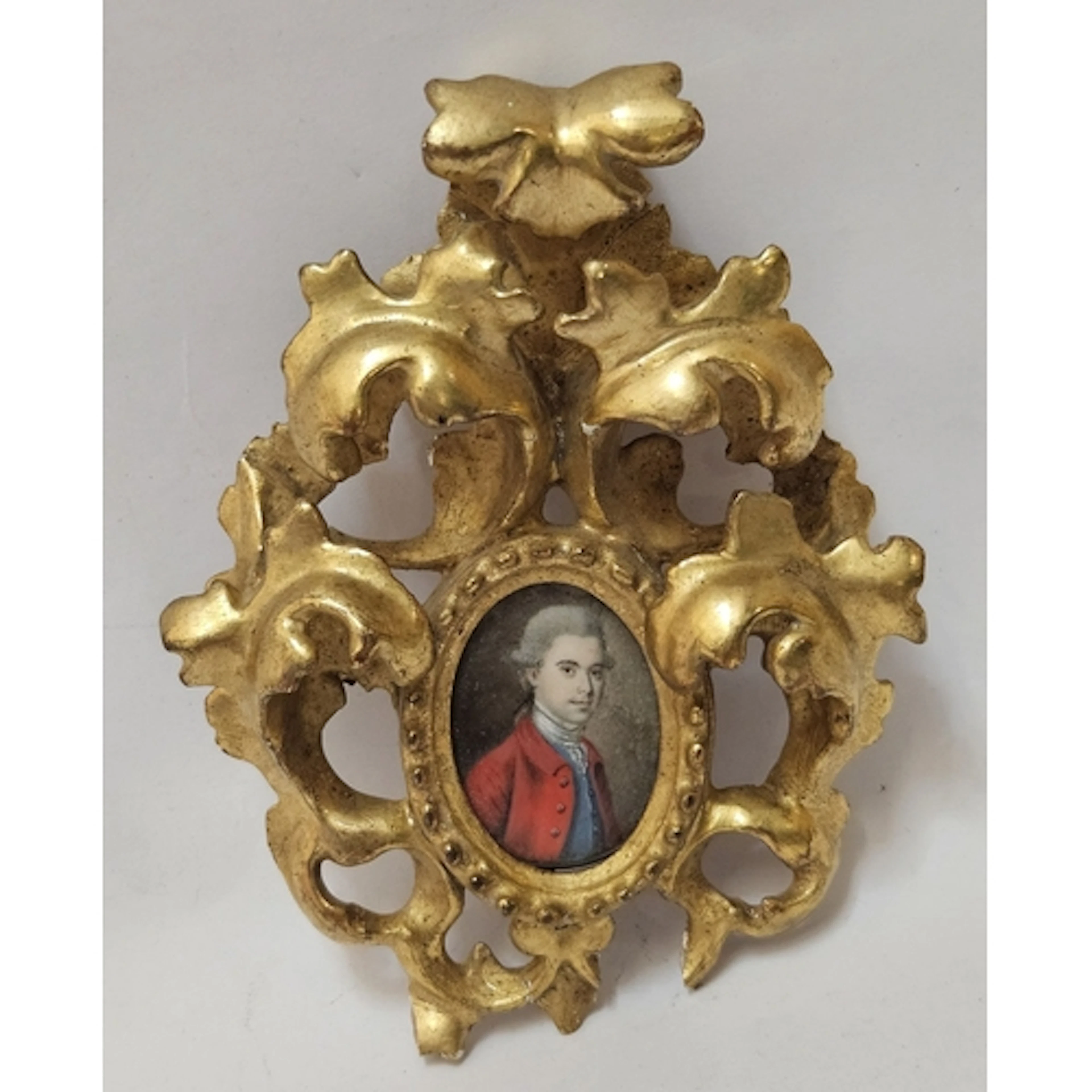 Antique miniature picture, portrait of a gentleman in red co...