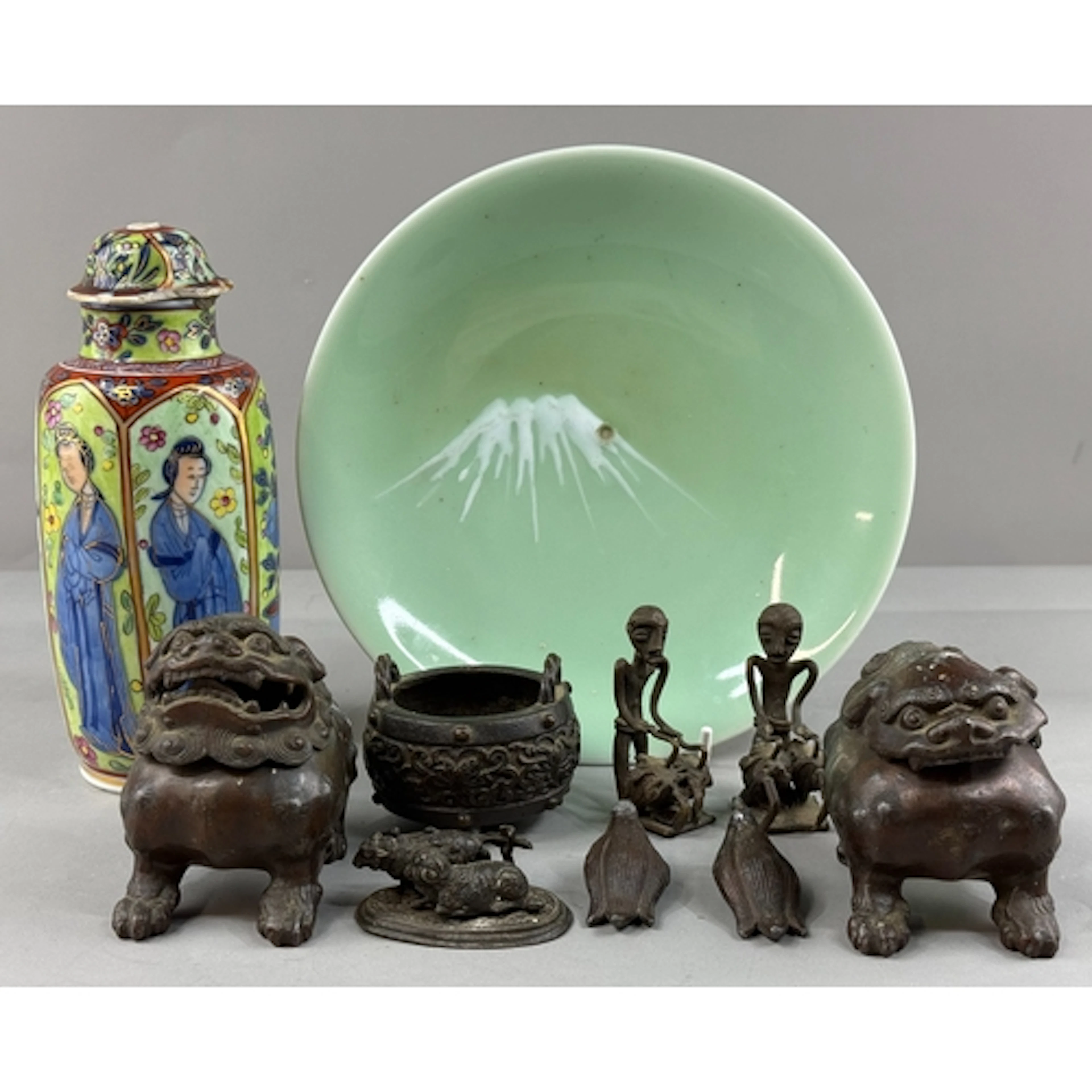 Asian Arts: a 19th century Chinese cast bronze ding or incen...