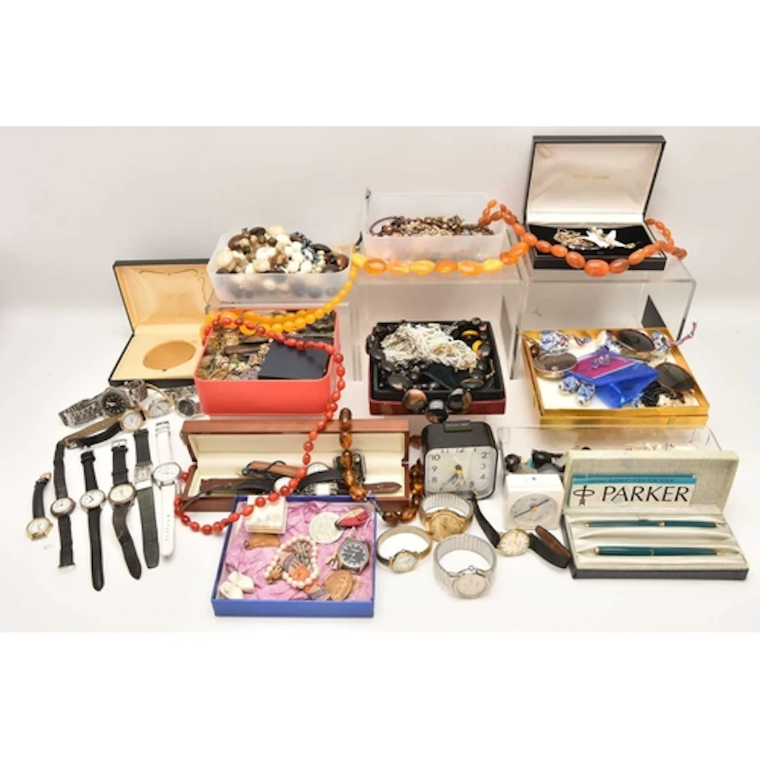 A BOX OF ASSORTED COSTUME JEWELLERY, FASHION WRISTWATCHES AN...