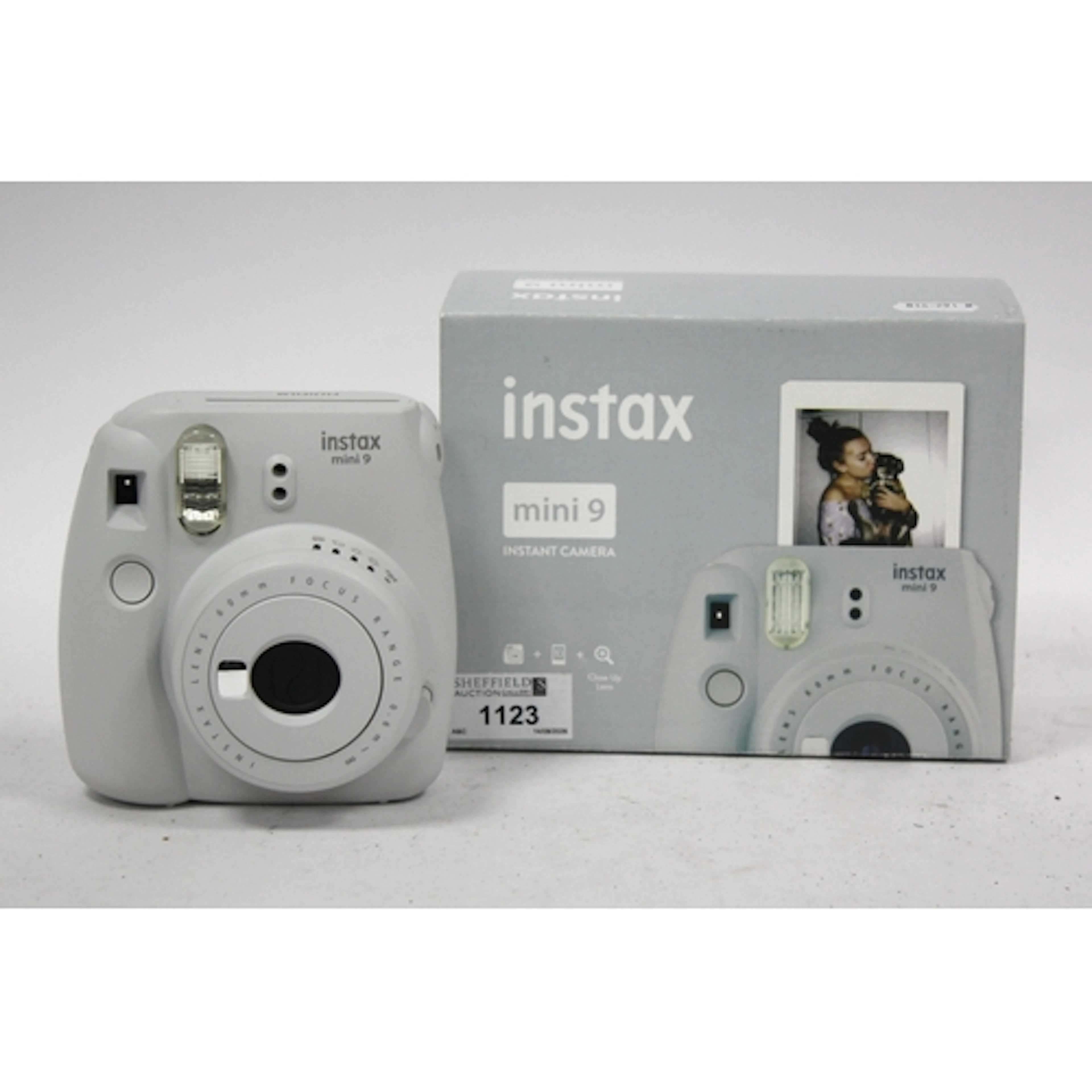 Fujifilm Instax mini 9 Instant Camera, boxed, Untested.