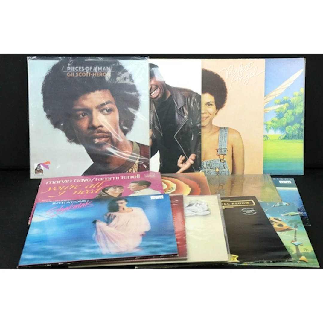 Vinyl - 13 Soul / Funk / Disco LPs to include Gil Scott Hero...