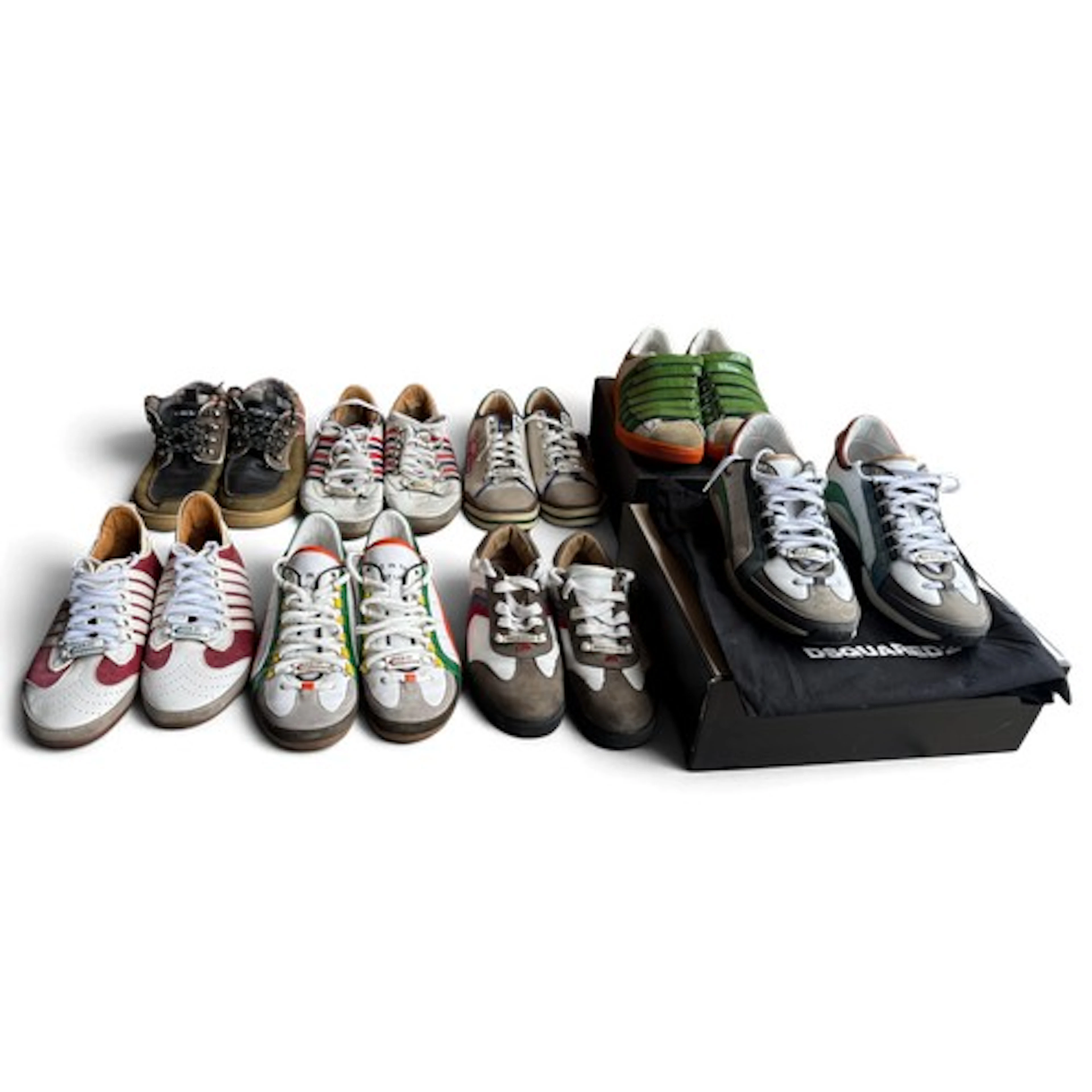 Eight pairs of Dsquared trainers, 2 pairs with box and 1 pa...