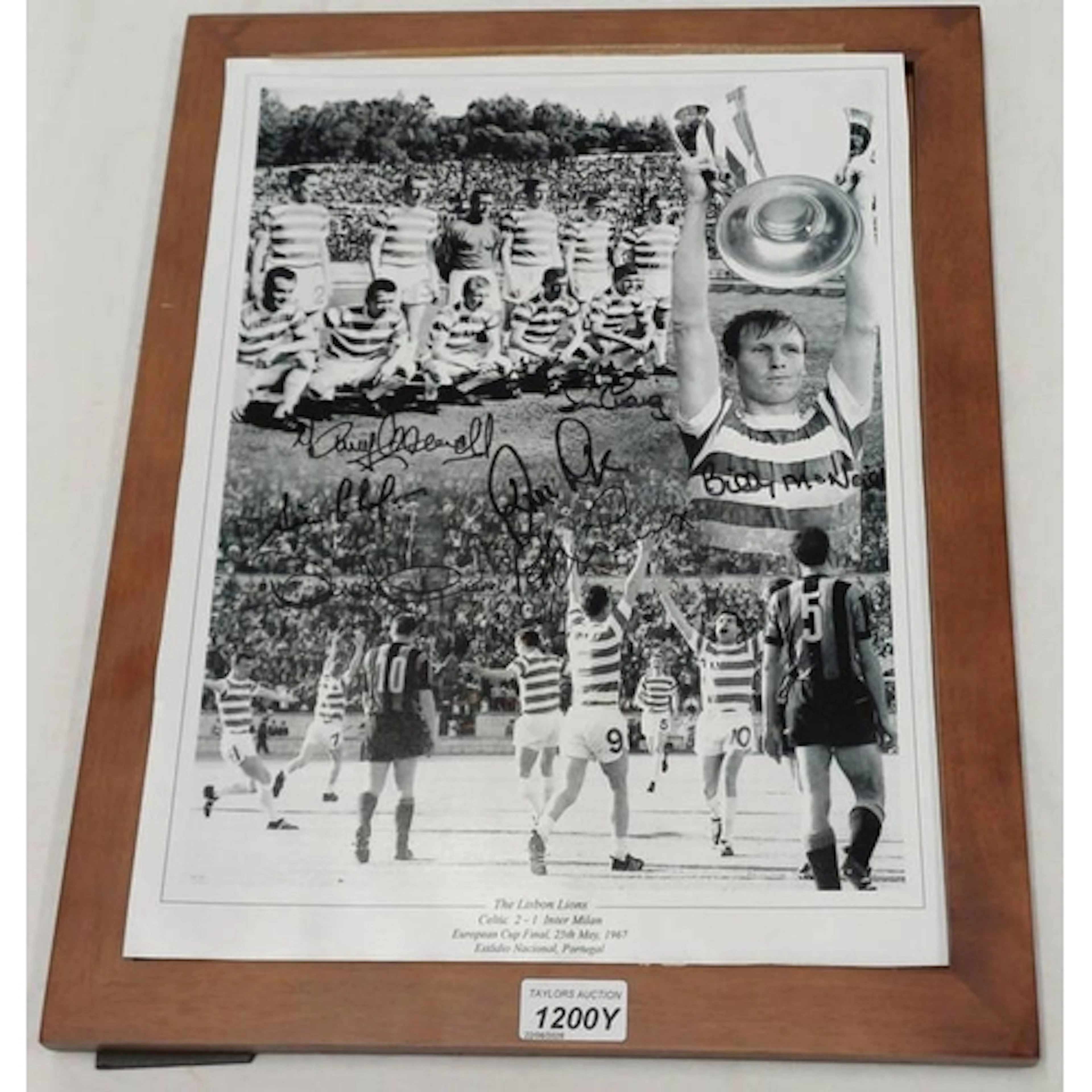 CELTIC FC LISBON LIONS SIGNED FRAMED PICTURE INCLUDING AUTOG...