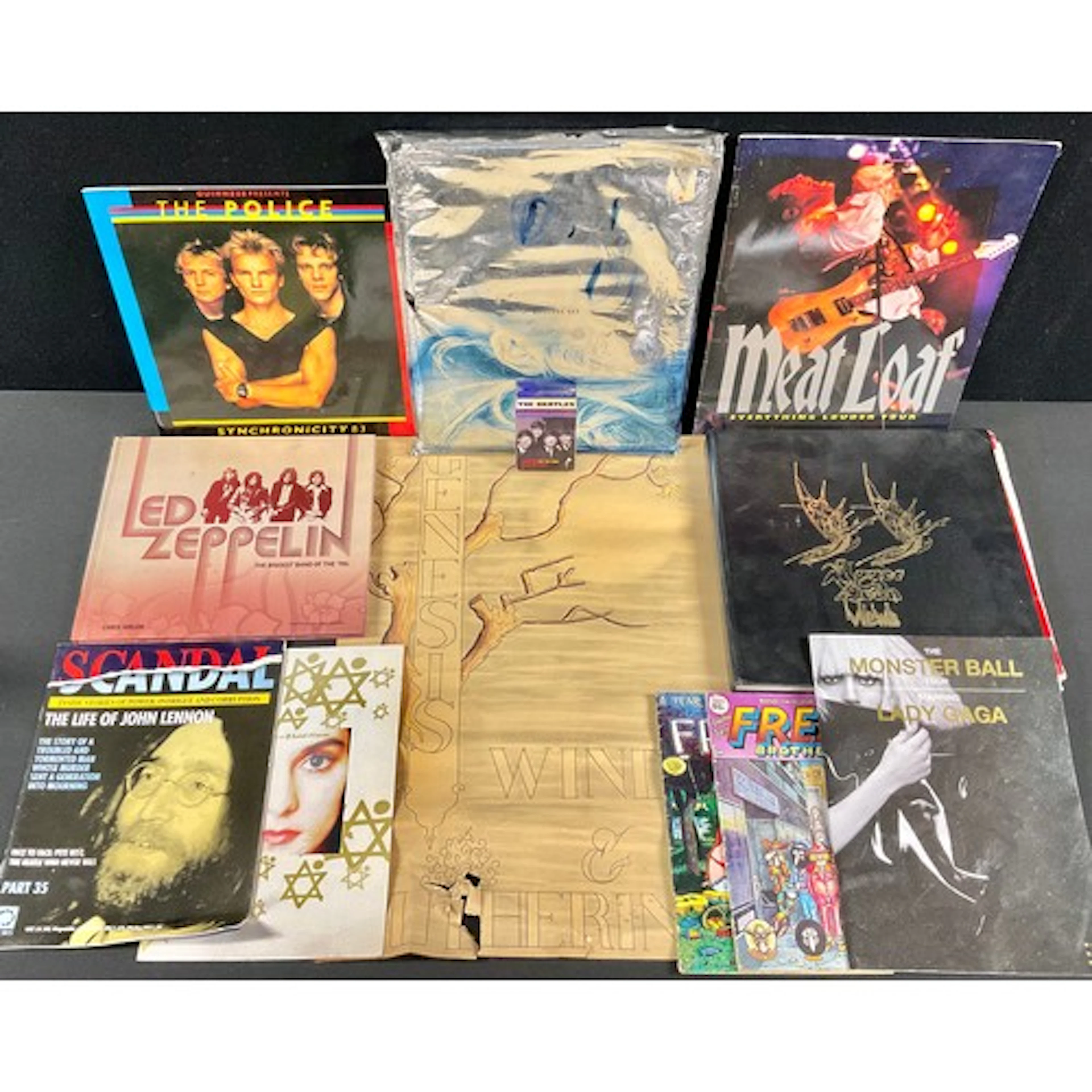 Music Memorabilia – Band Posters, Programs and Books – books...