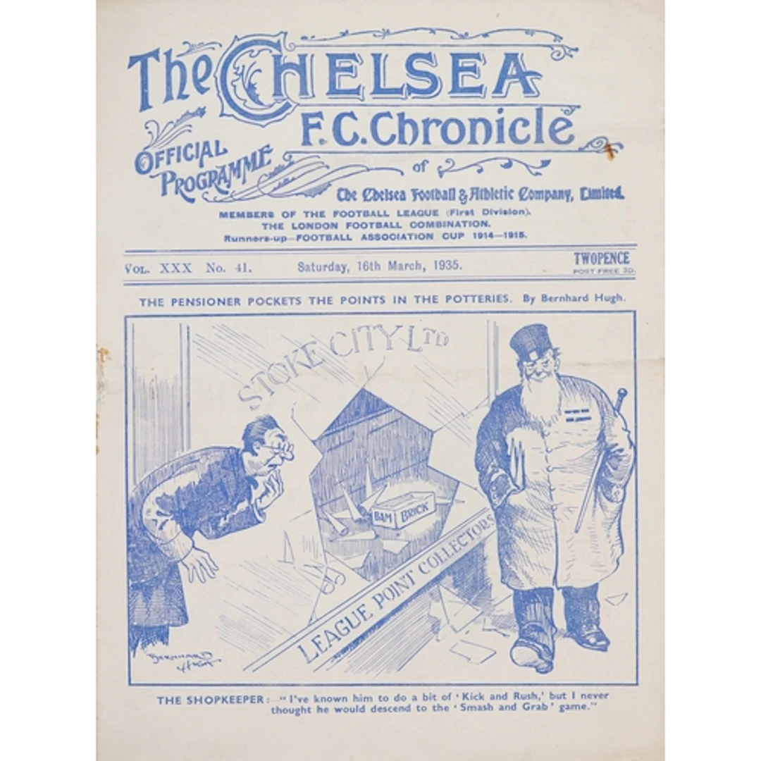Chelsea F.C. Chronicle official football programme - The Pen...