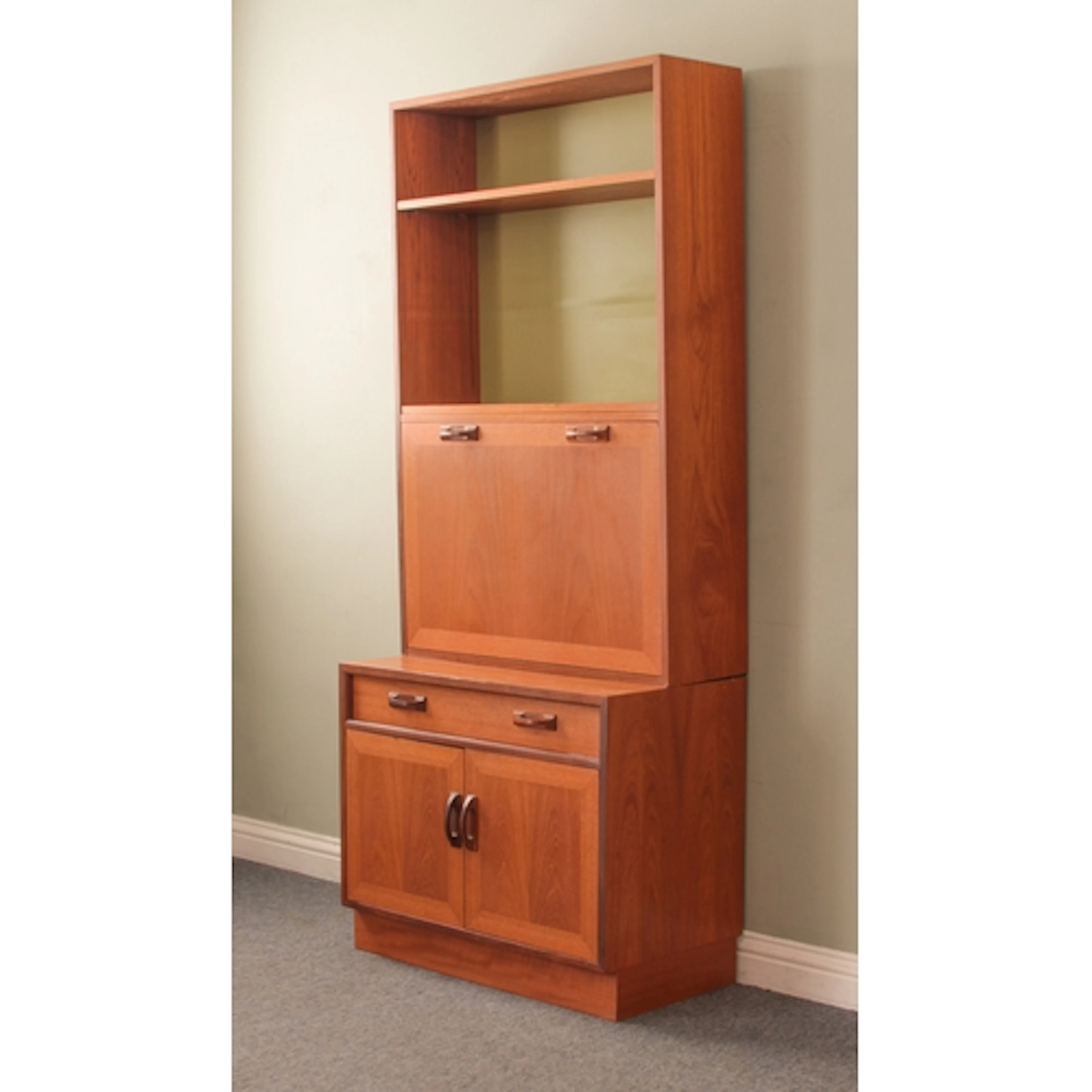 A G-Plan teak living room dresser with drinks cabinet - LWH ...
