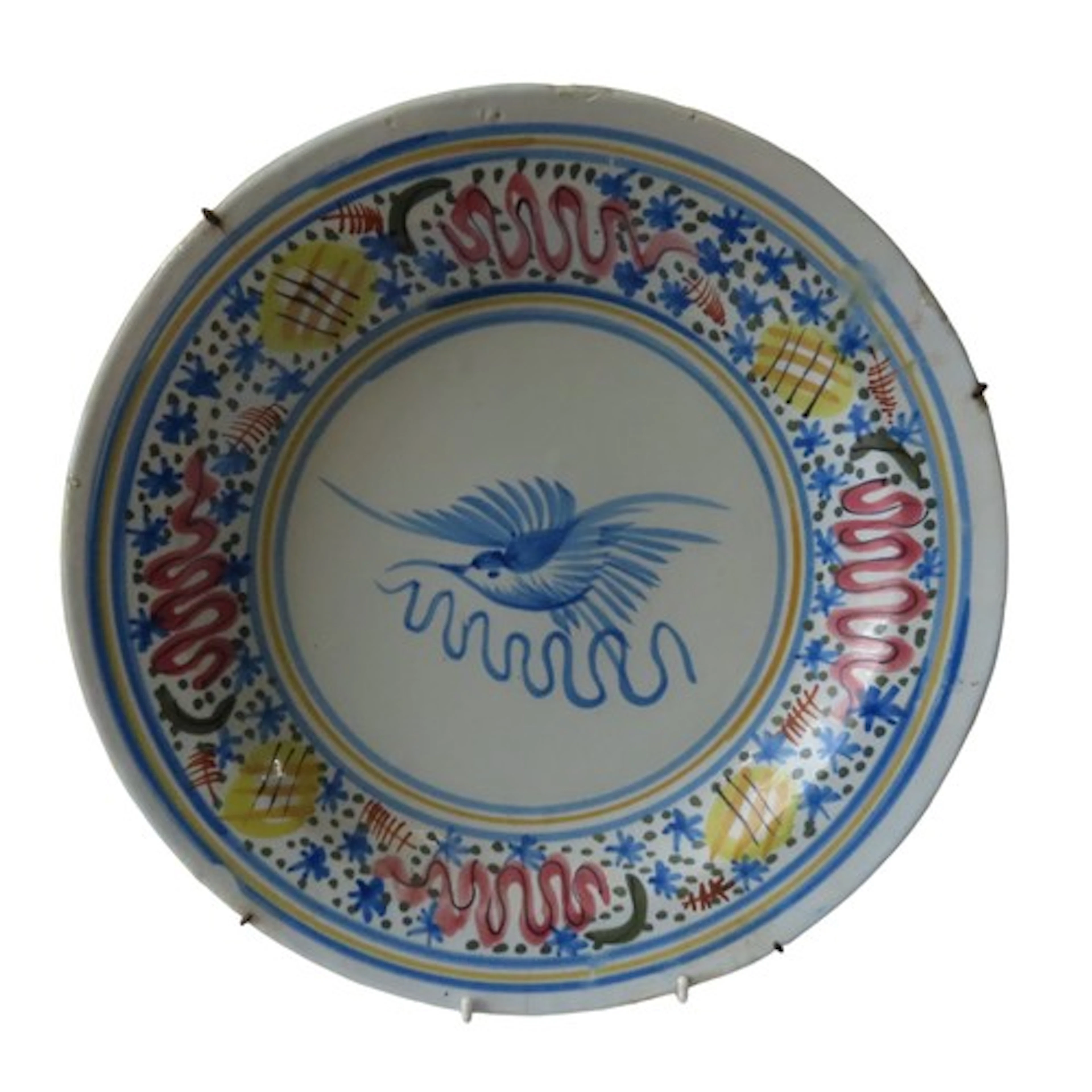 A LARGE POLYCHROME PAINTED FAIENCE DISH, 18TH/19TH CENTURY, ...