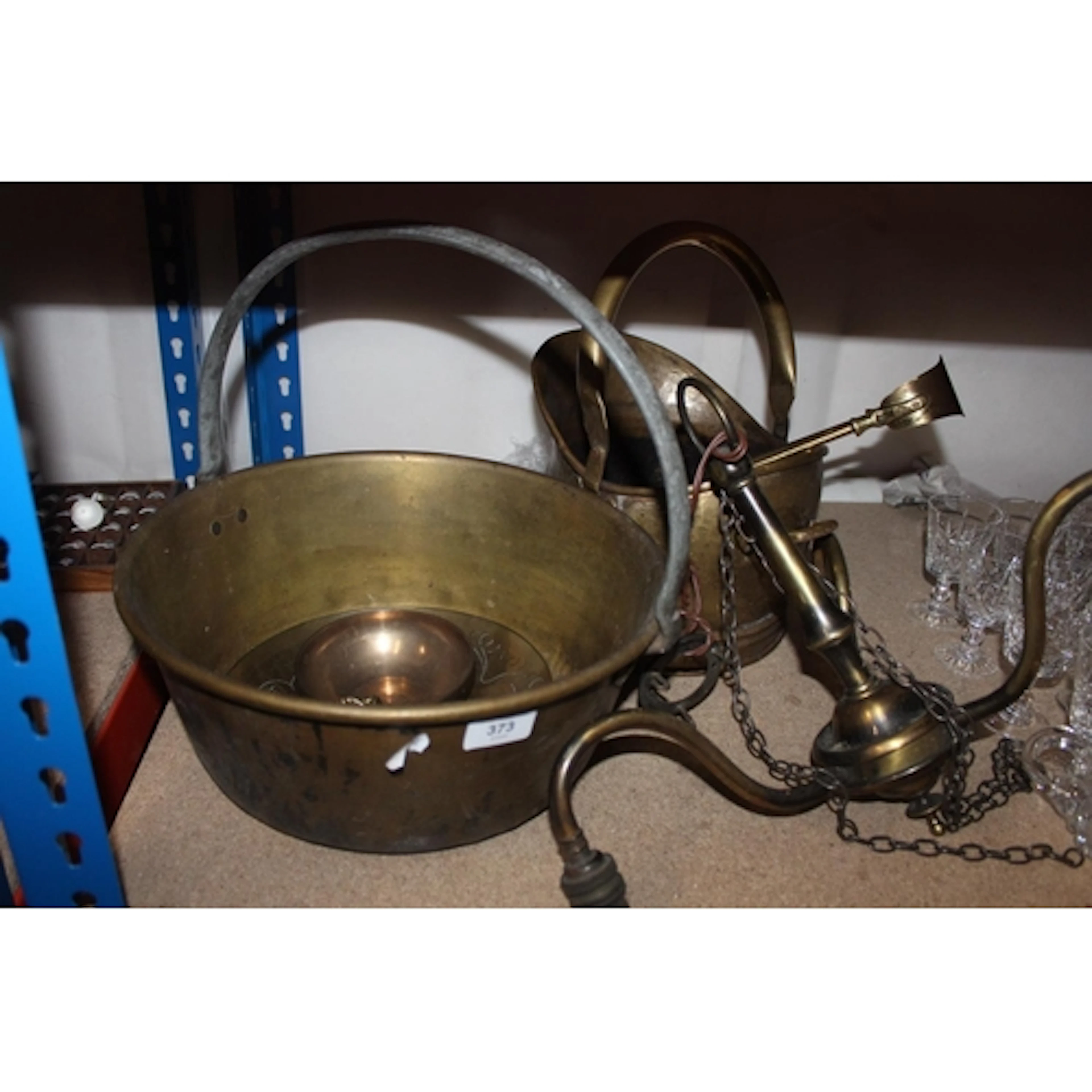 Copper swing handle pan, three branch chandelier, etc
