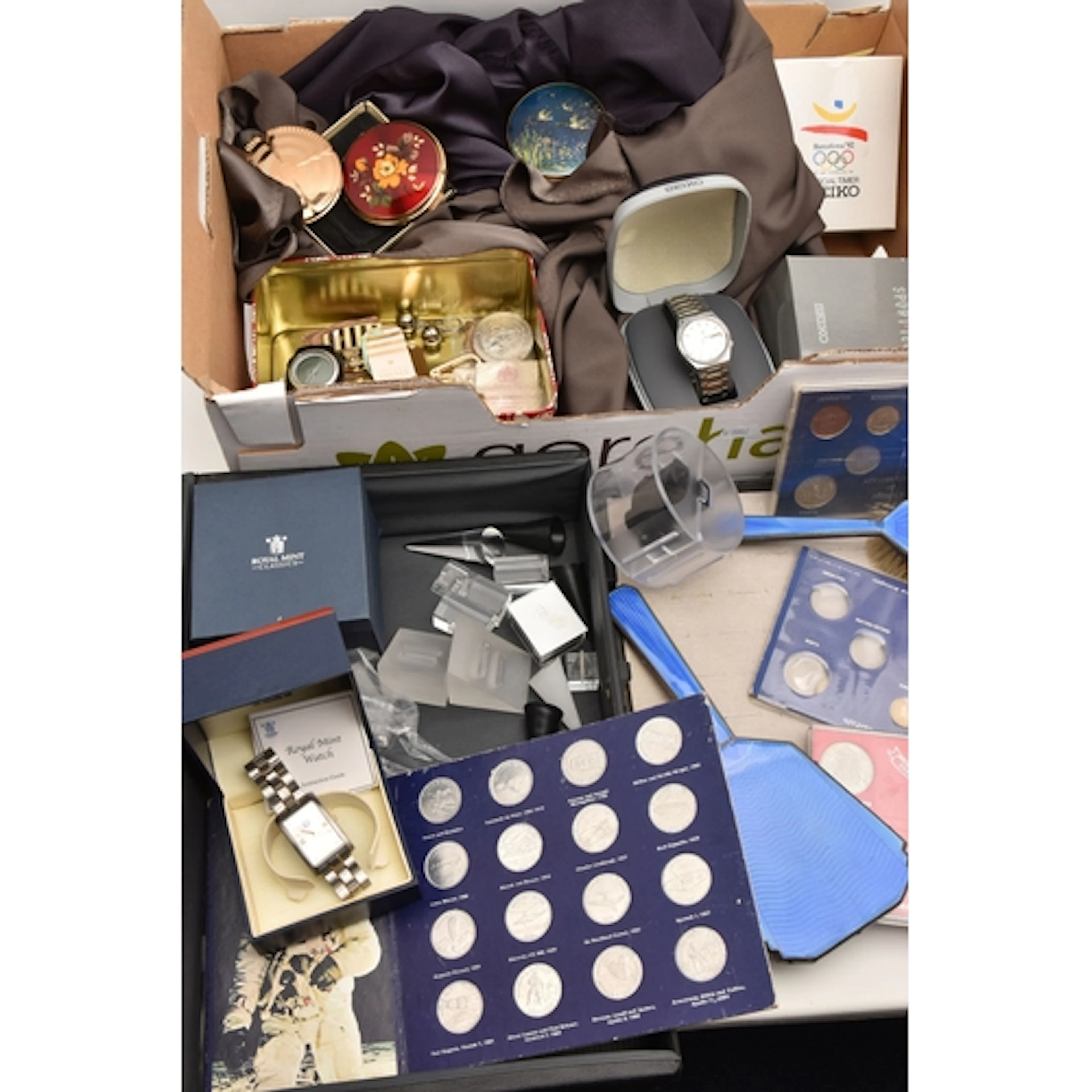 A BOX OF ASSORTED ITEMS, to include a boxed 'Seiko 5' Automa...
