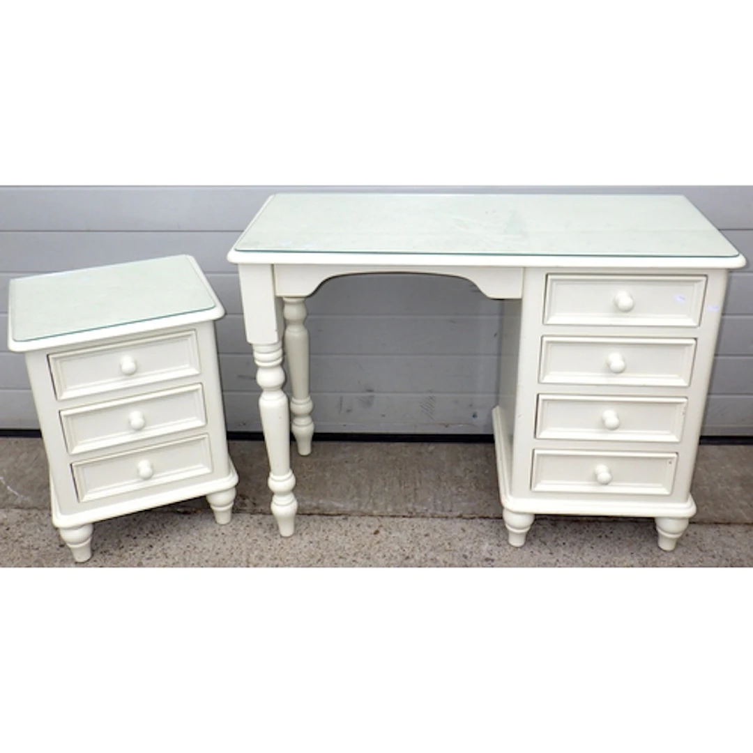 A modern painted pine dressing table and bedside chest (2)