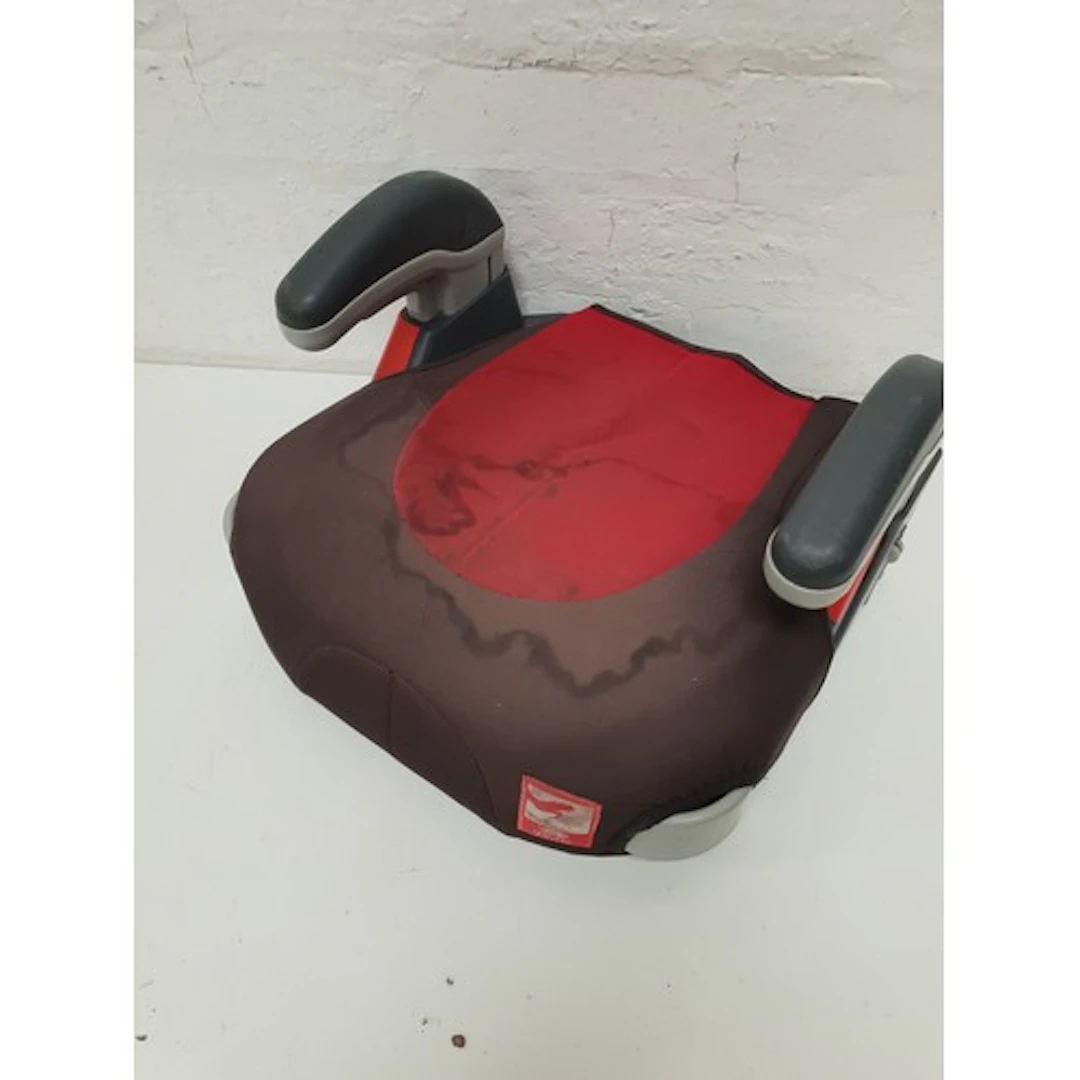 ONE GRACO CAR SEAT