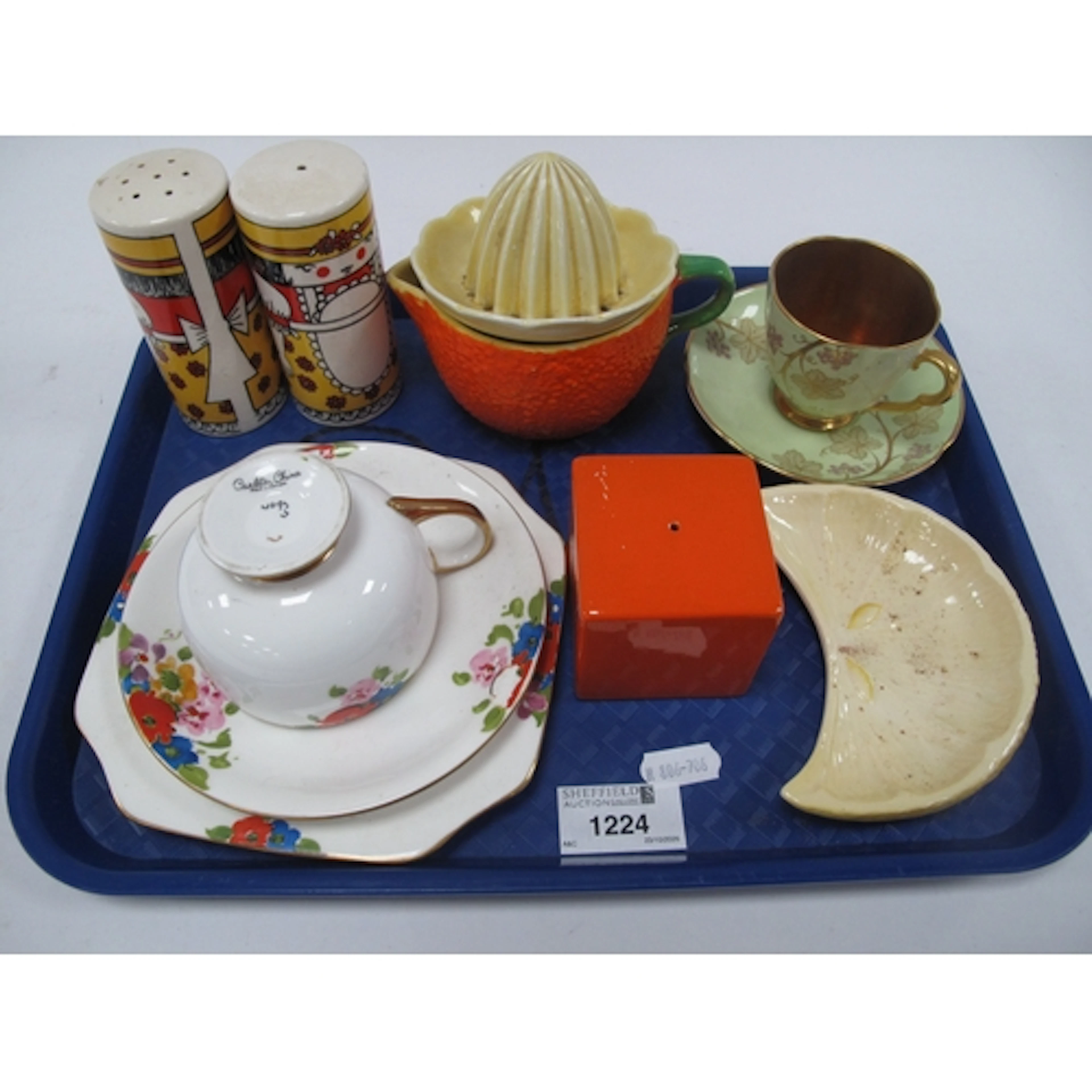 Carlton Ware Salt & Pepper Circa 1960s/70s as Kitchen Maids....