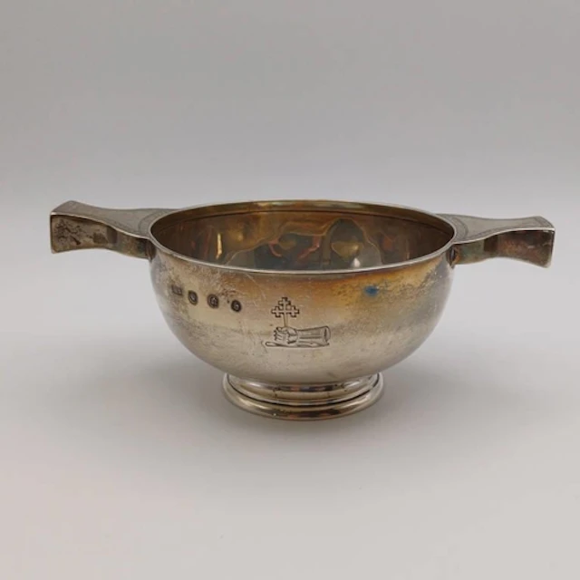 A VICTORIAN SCOTTISH SILVER QUAICH WITH GAELIC INSCRIPTION: ...
