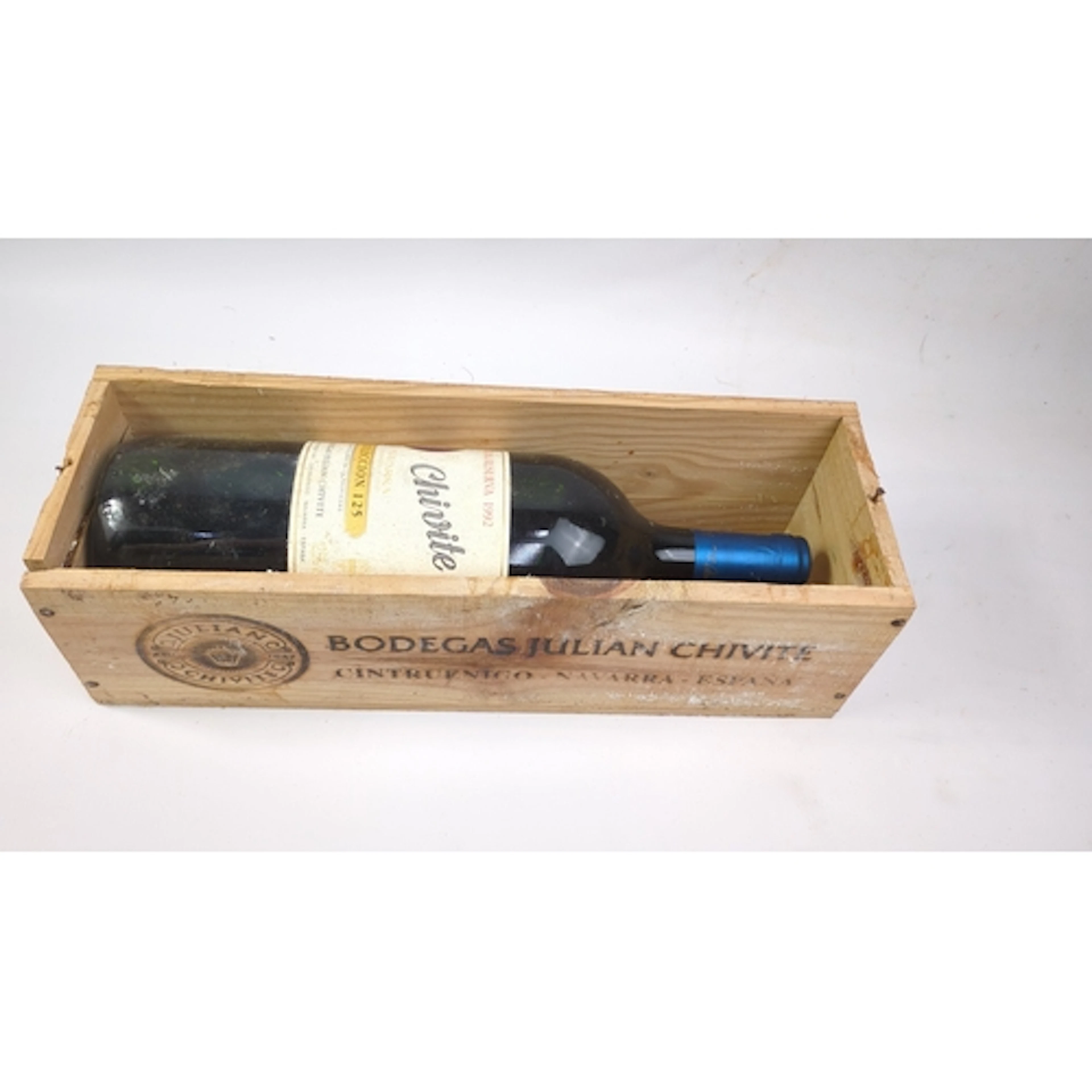 1 x Magnum of 1992 Bodegas Julián Chivite “Chiv...