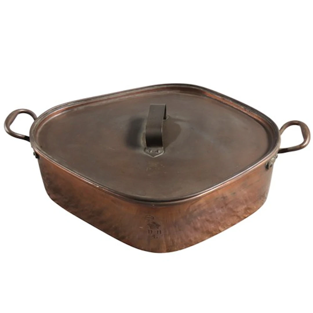 A COPPER TURBOT KETTLE 70 x 47 x 19 cm
