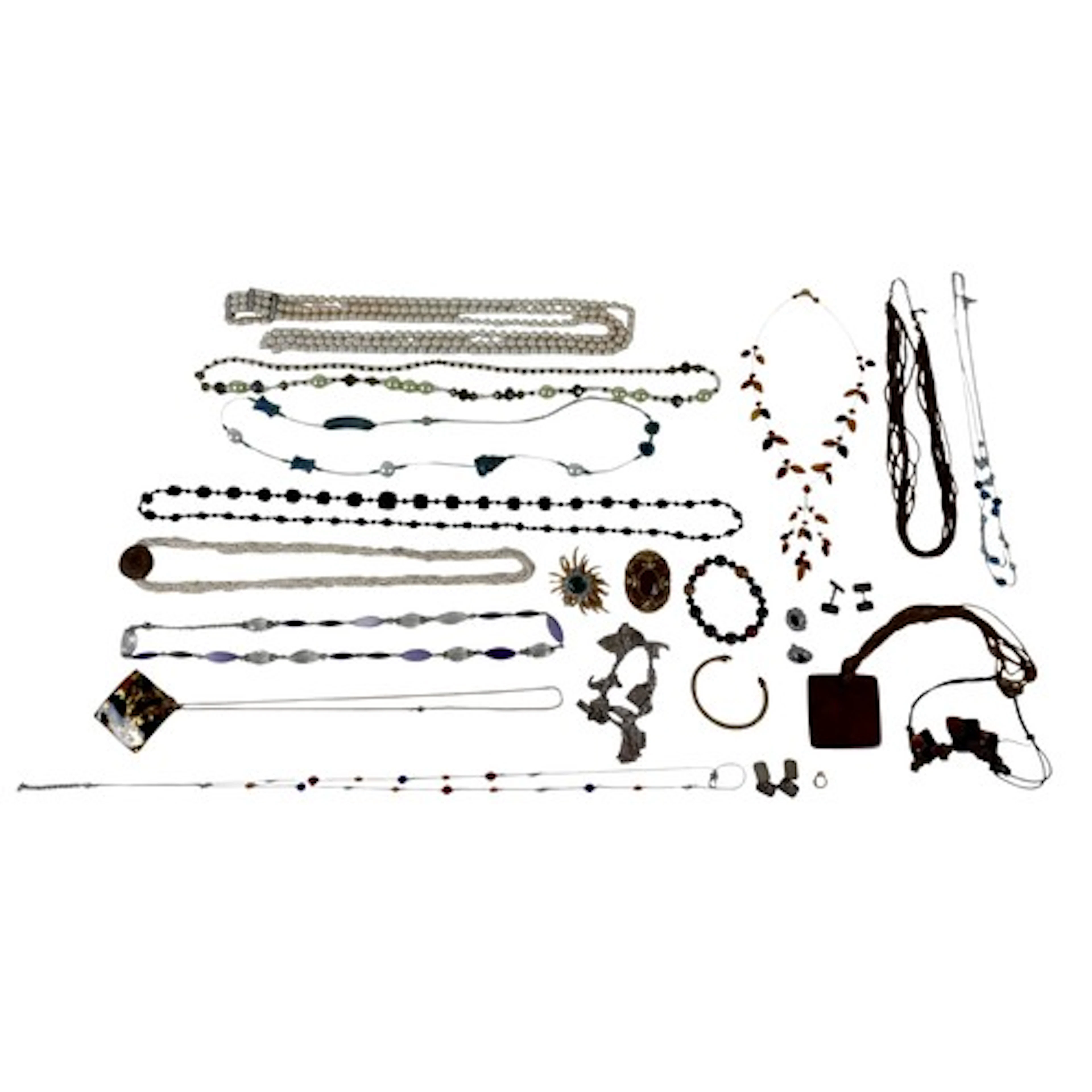 A group of costume jewellery, including a square resin penda...