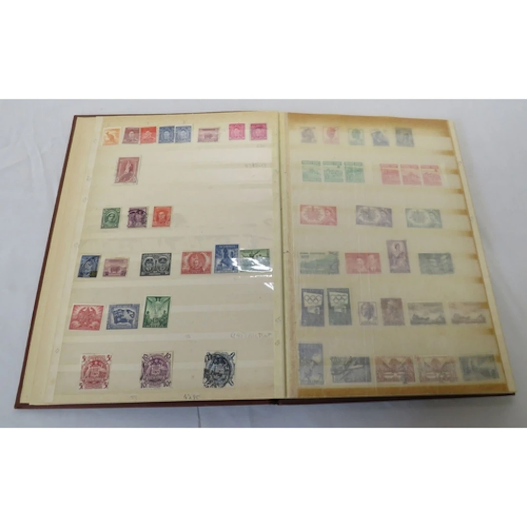 Stamps: Australia Stock Book Used, catalogue value £575