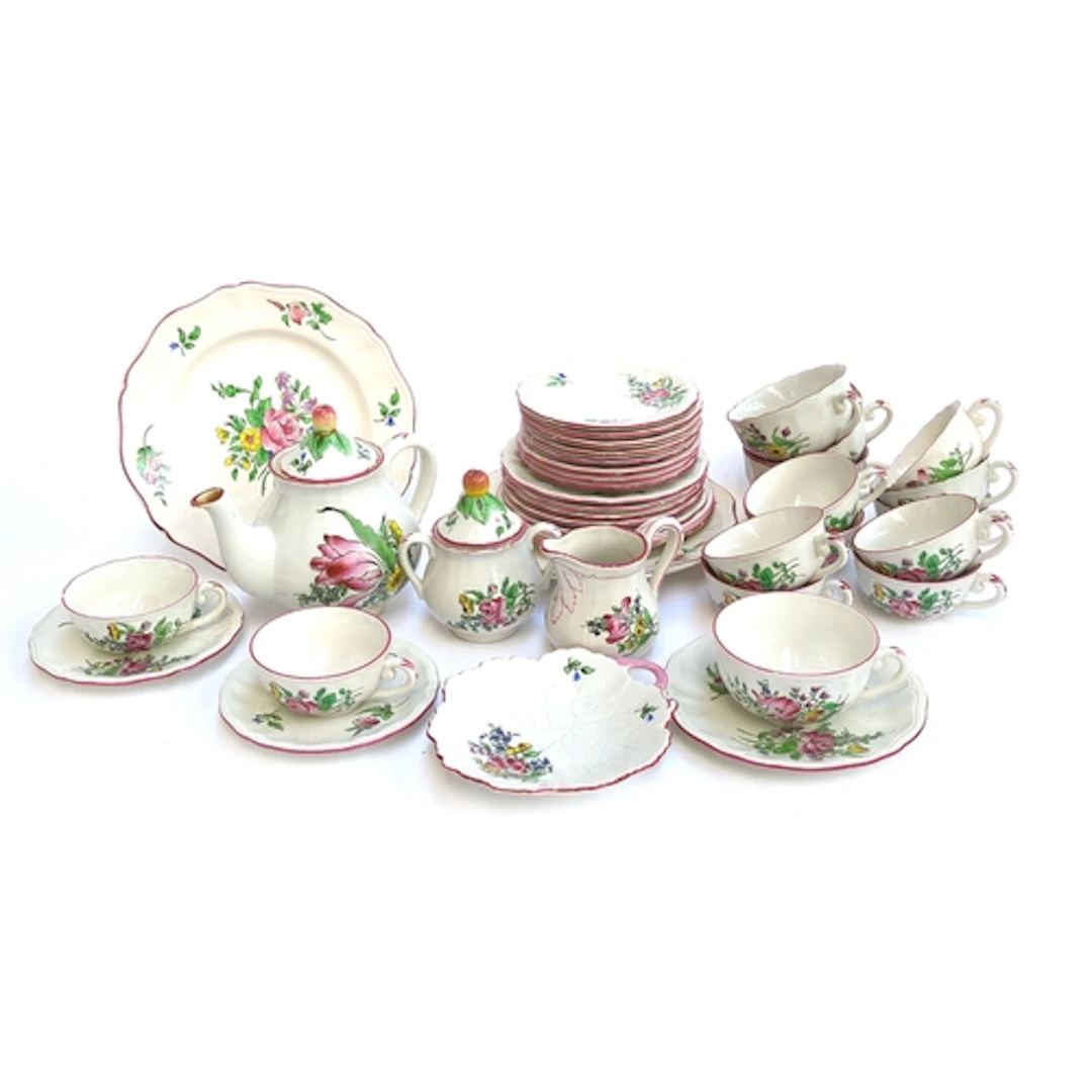 A Keller & Guerin Luneville faience part tea service in 'Old...