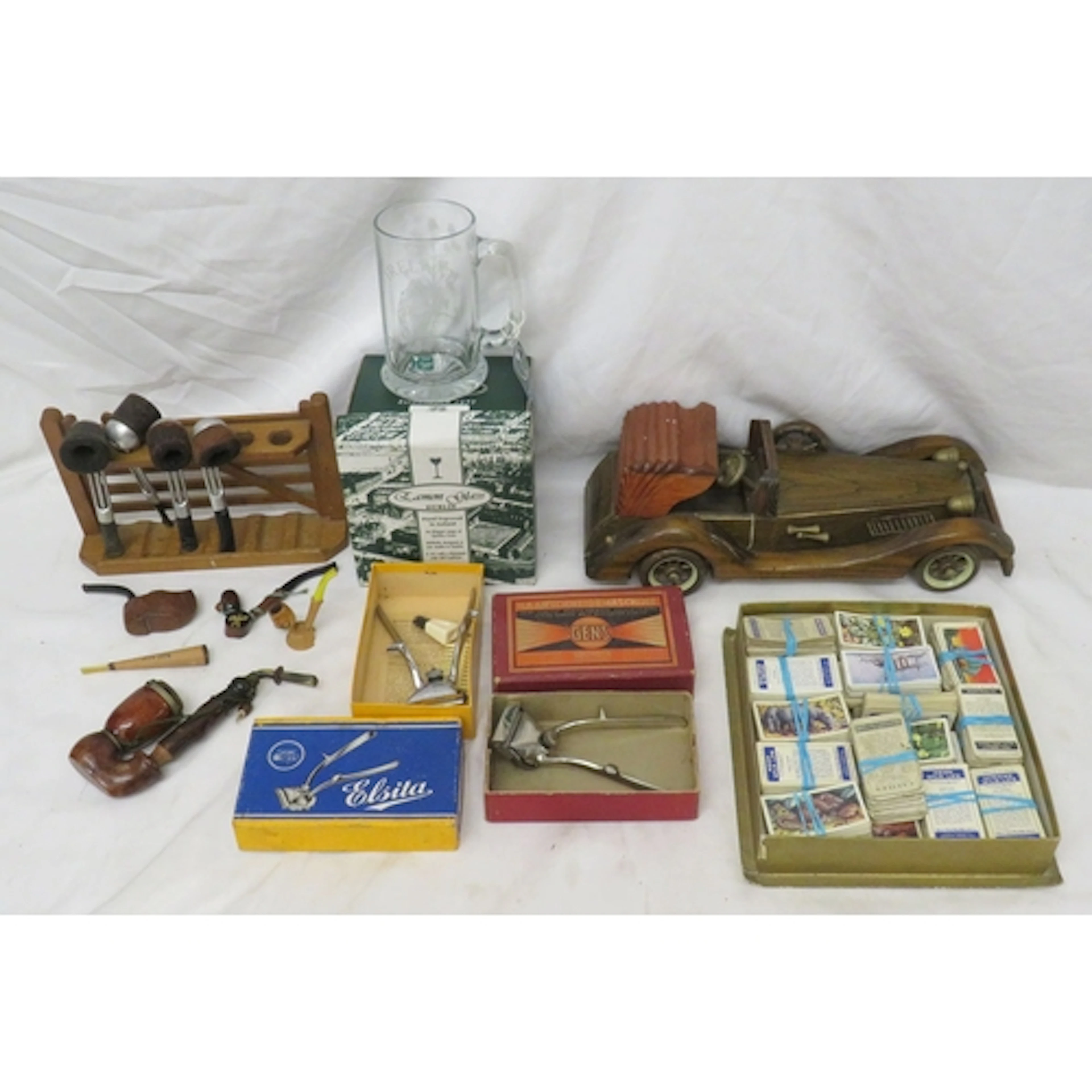 Vintage Gate Shaped Pipe Stand & Pipes, boxed Bamon glass ta...