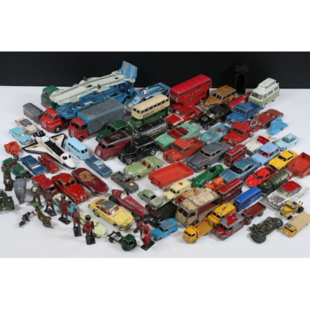 Over 60 play worn Mid 20th C onwards diecast & tin plate mod...