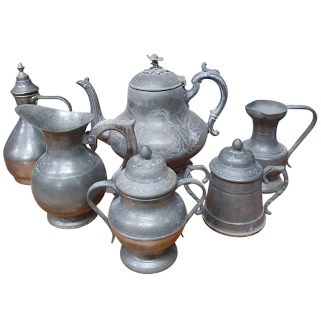 A good quantity of Pewter Wares. TB 22 cm approx.