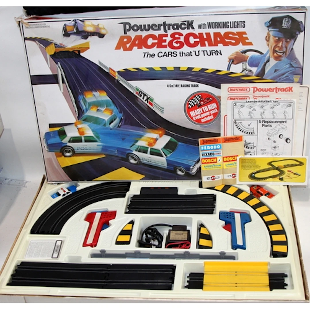 Vintage Matchbox Powertrack Race & Chase slot car racing set...