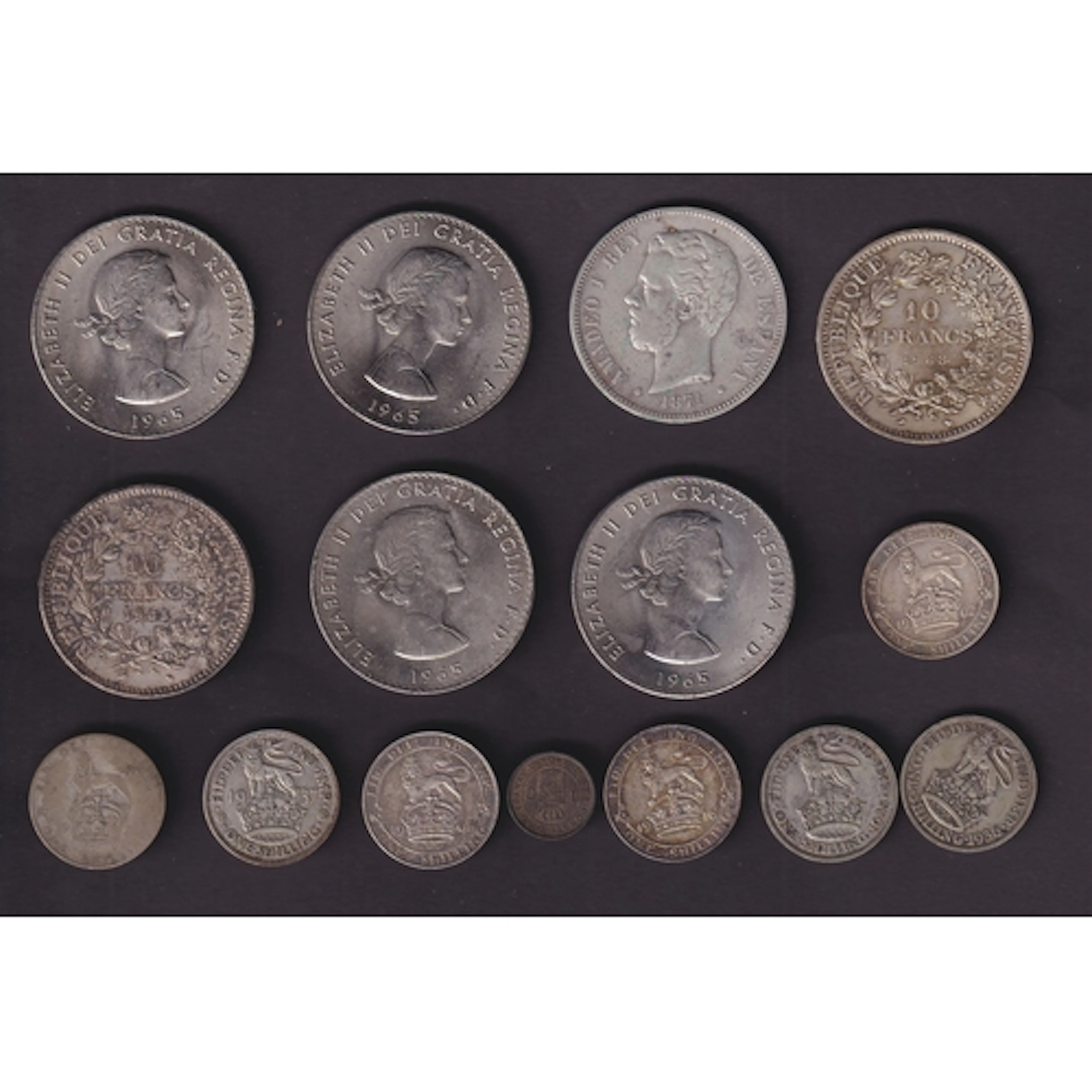 A World coin accumulation, loose and in packets, including x...