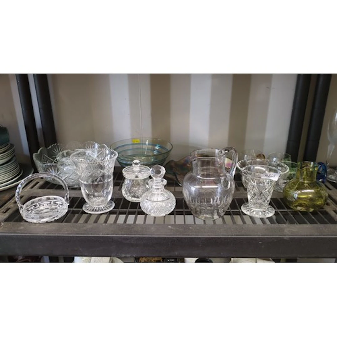 A group of mixed glass and cut-crystal tablewares including ...