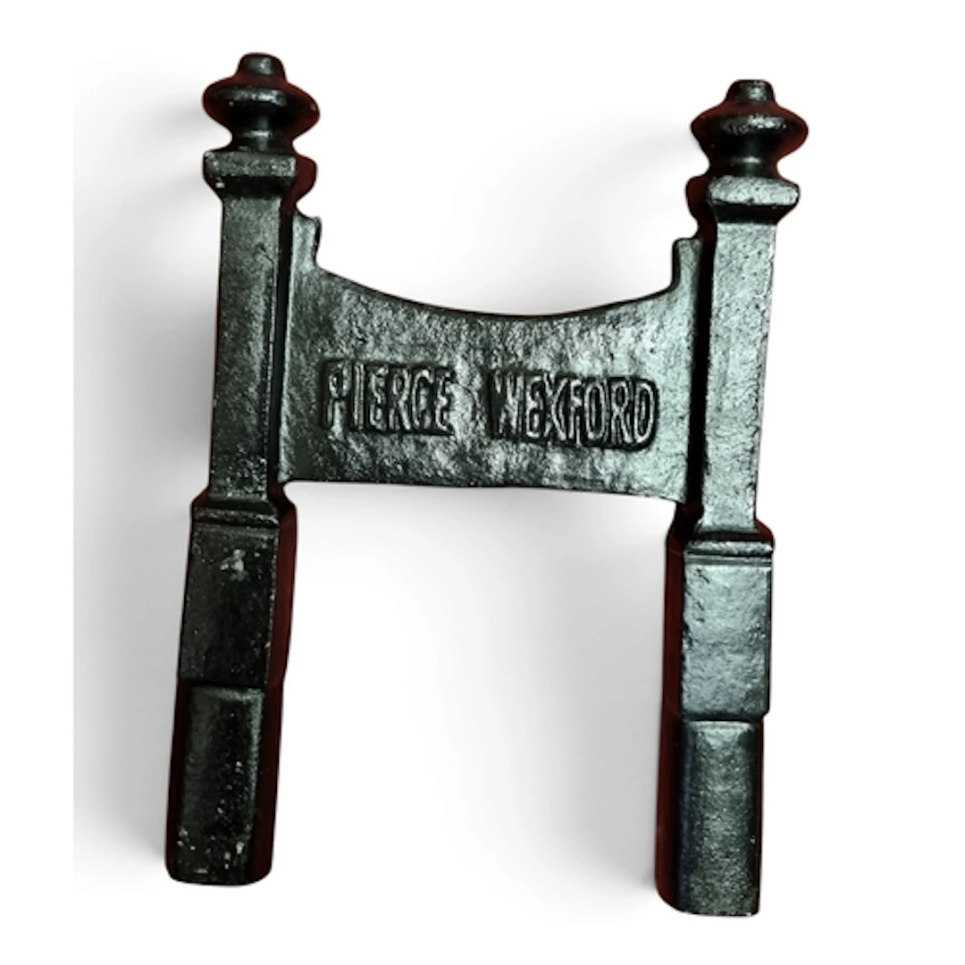 A Pierce of Wexford Cast Iron boot Scrape. W 19 x H 26 cm ap...