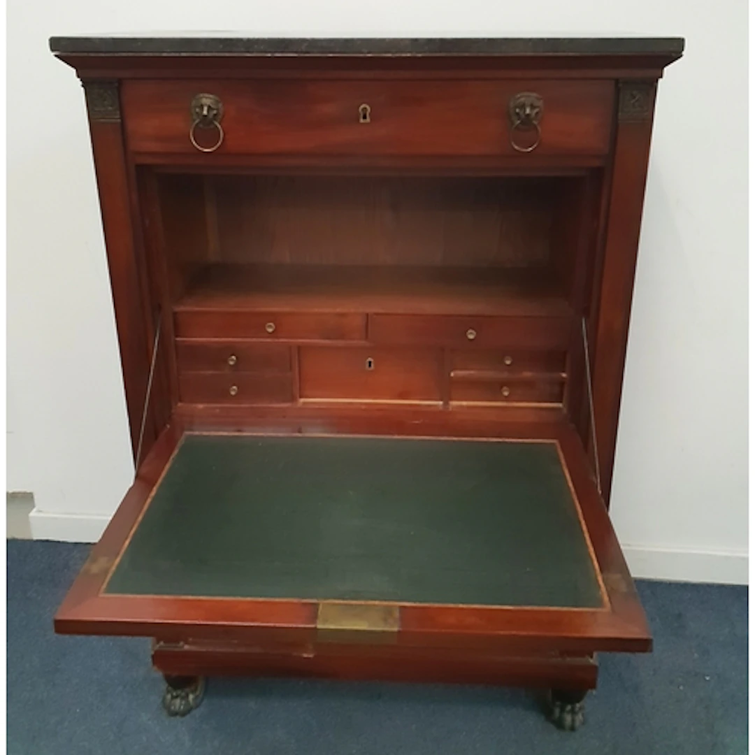 MAHOGANY SECRÉTAIRE À ABATTANT with clean architectural case...