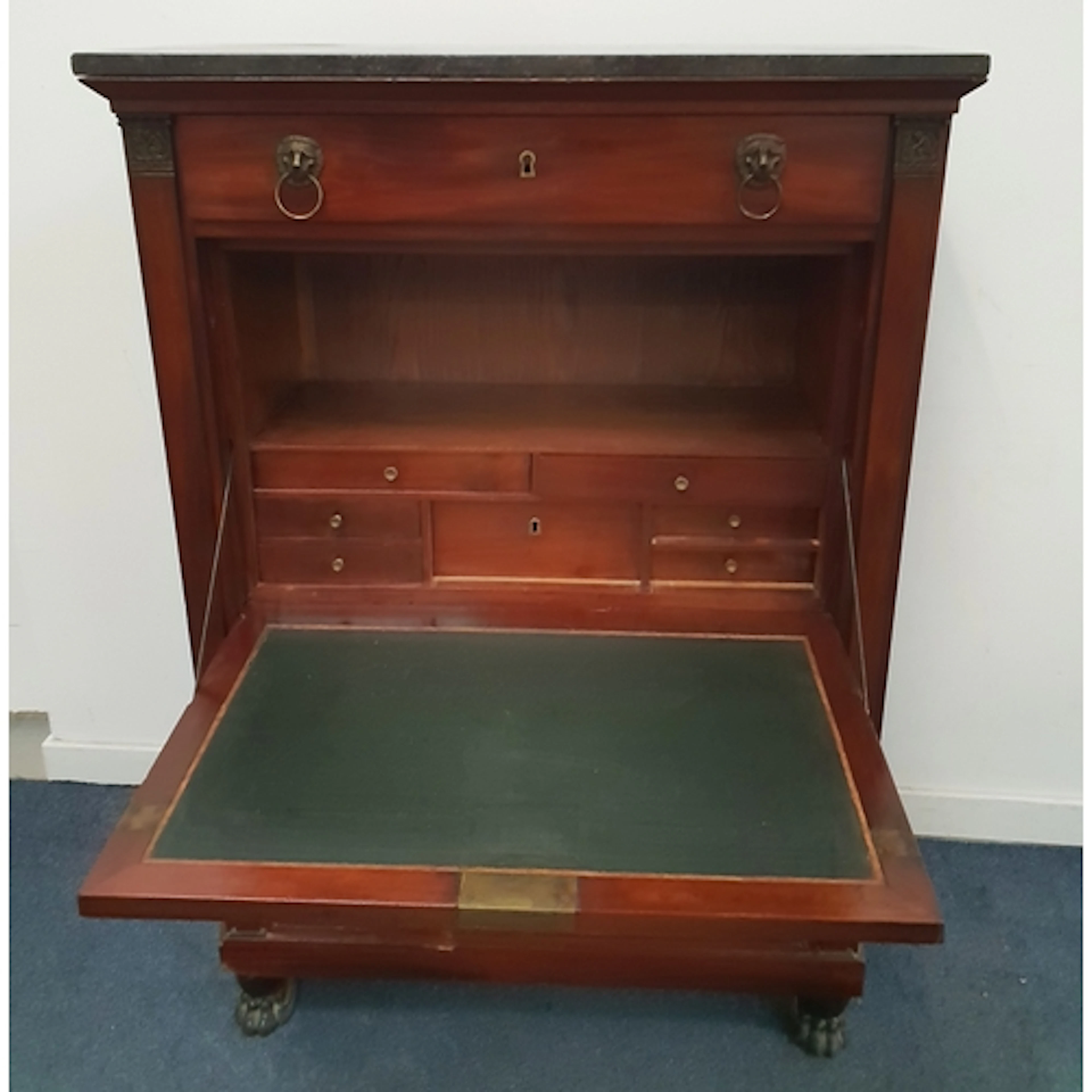 MAHOGANY SECRÉTAIRE À ABATTANT with clean architectural case...