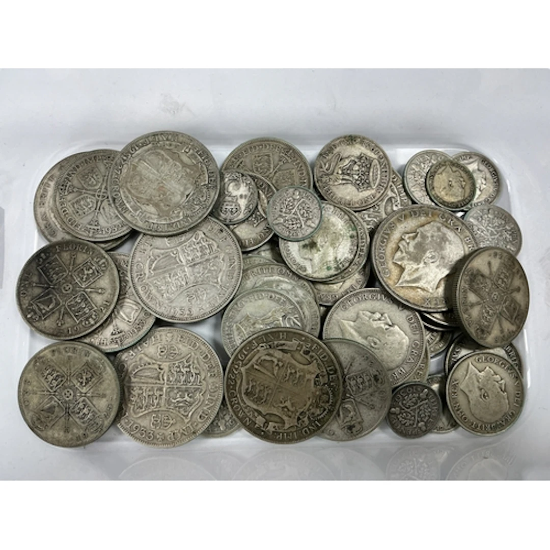 Collection Of GB Pre 1947 Silver Coins, includes half crowns...